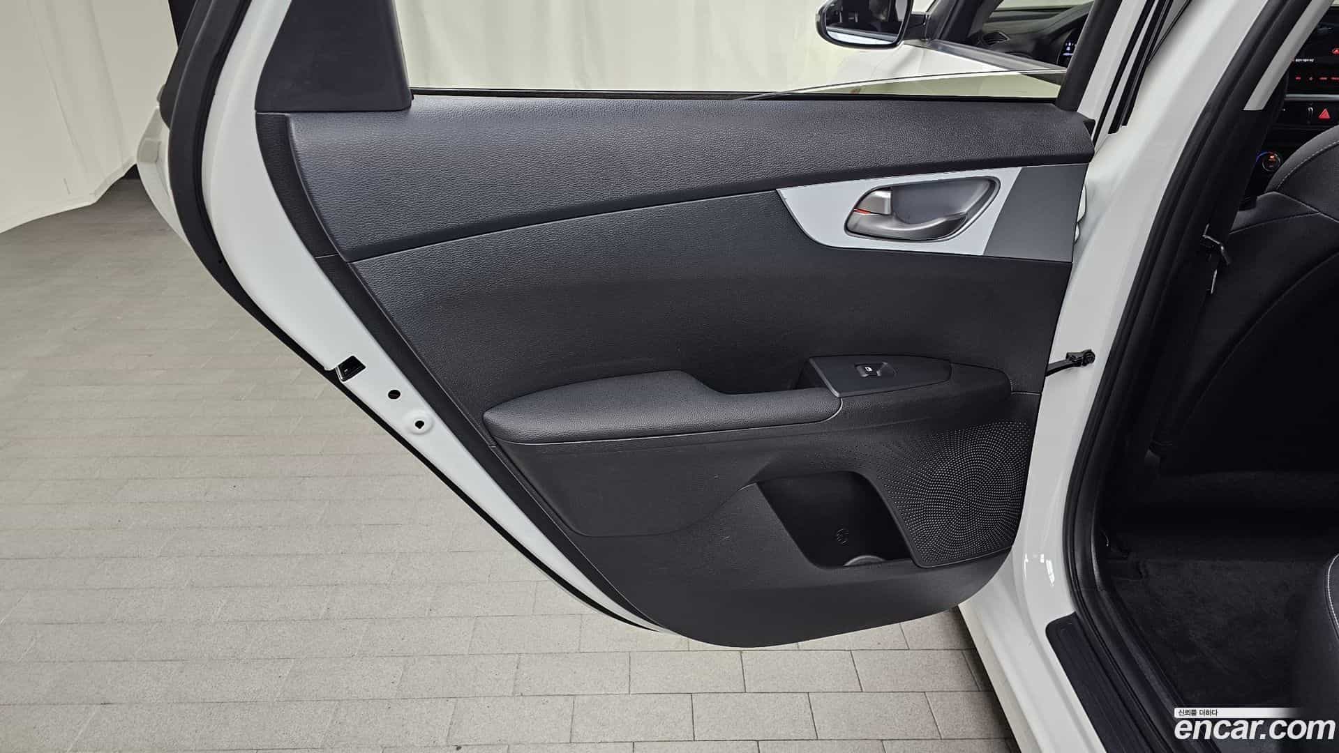 K3 Kia 2021.6-INNER-035