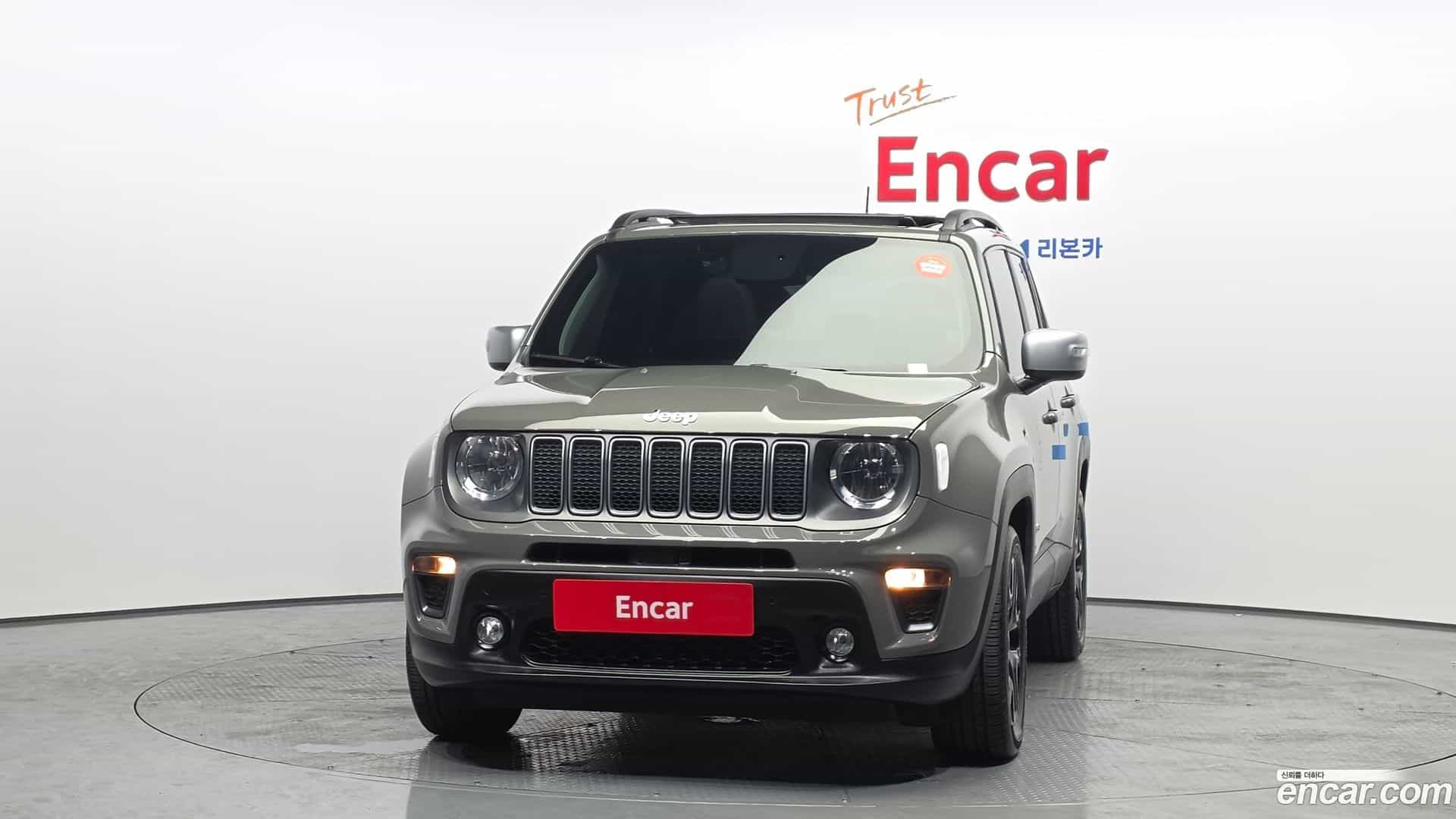 Renegade Jeep 2022.11-OUTER-003