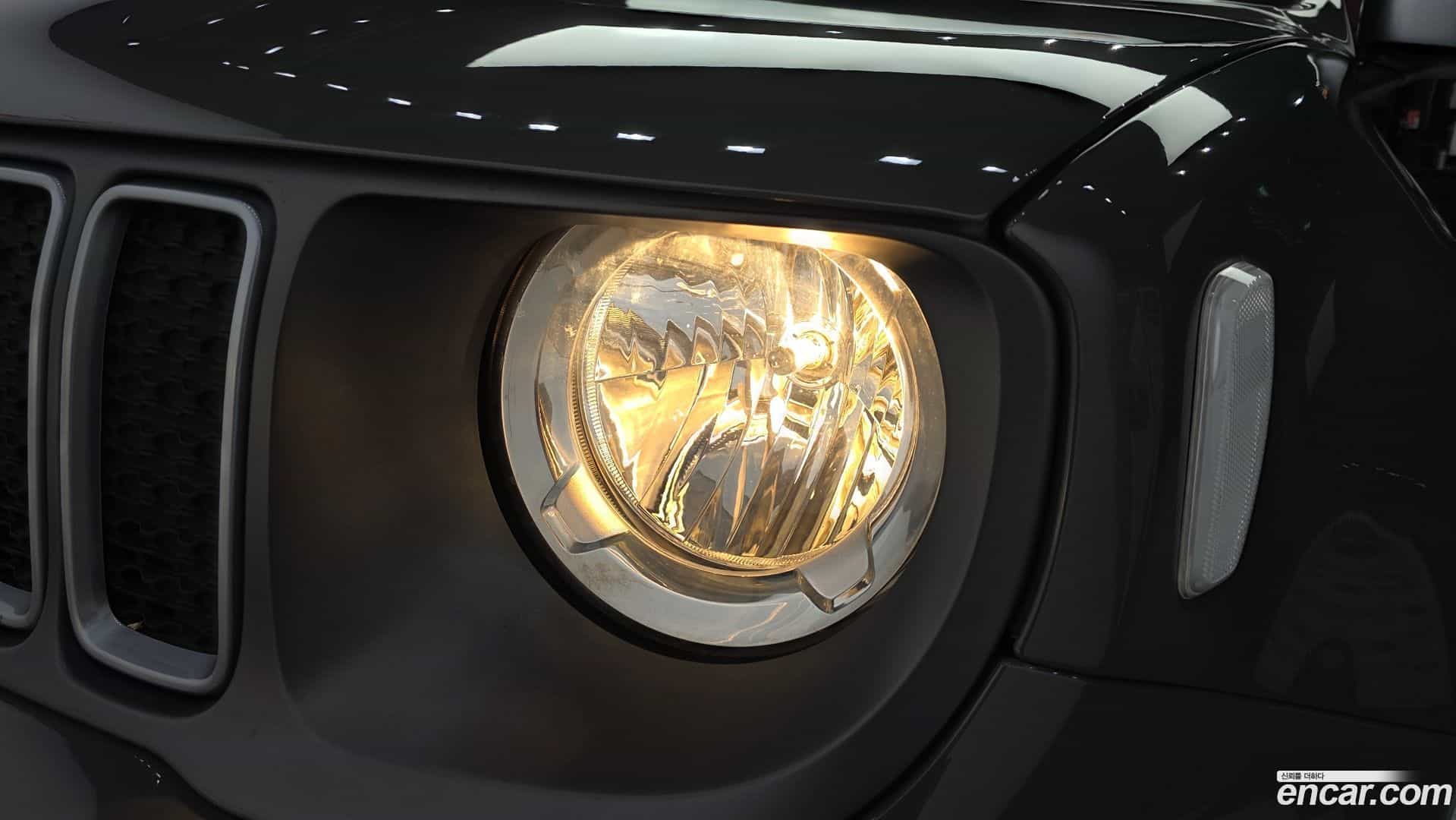 Renegade Jeep 2022.11-OUTER-032