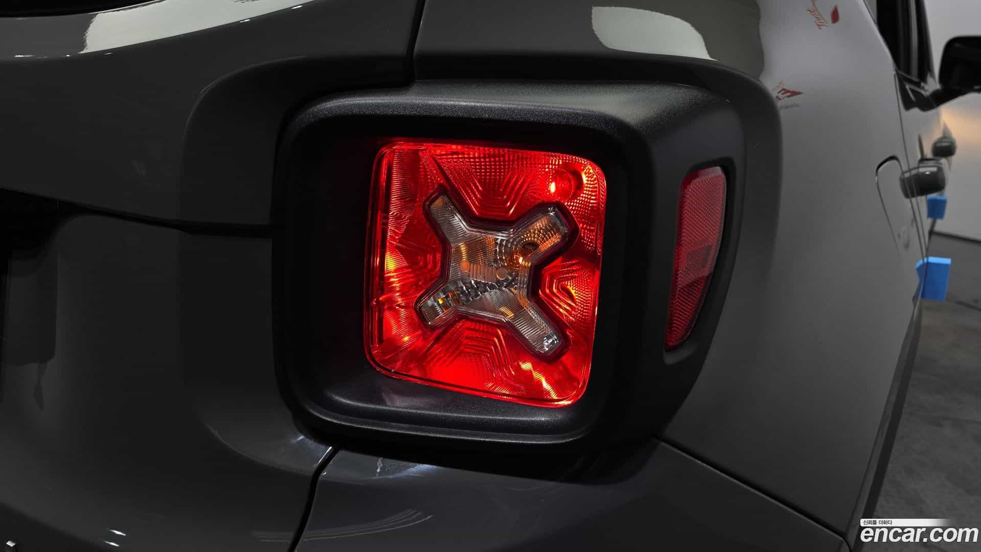 Renegade Jeep 2022.11-OUTER-033