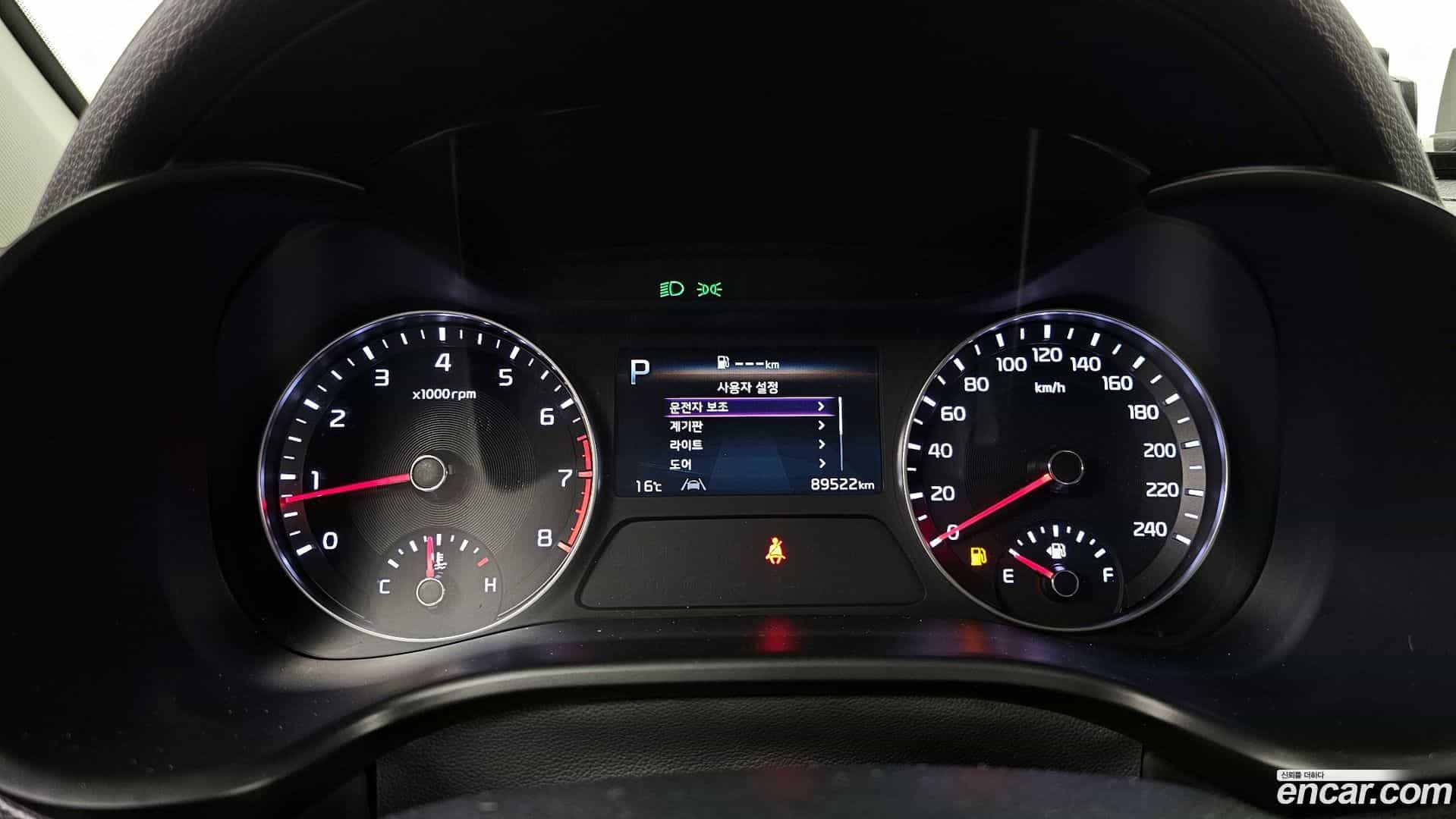 K3 Kia 2022.0-INNER-008