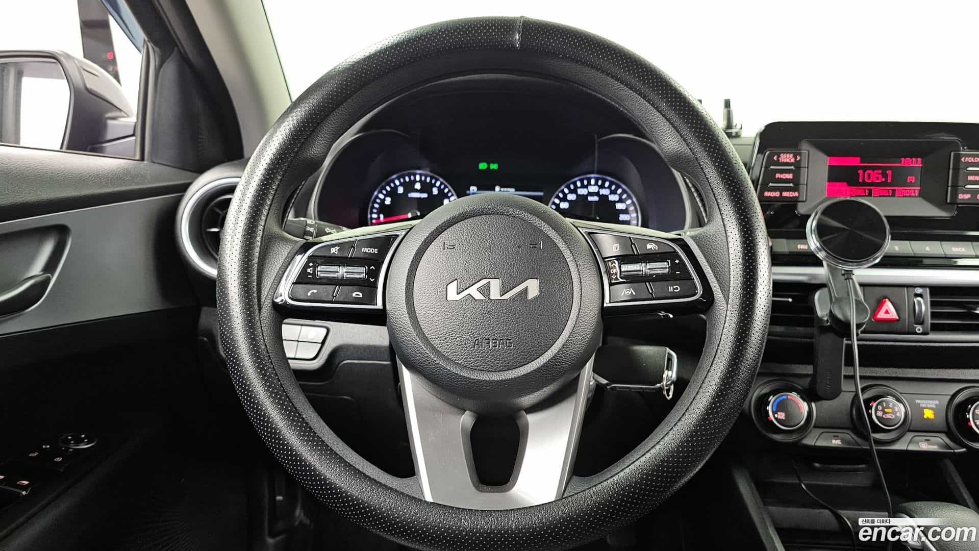 K3 Kia 2022.0-OPTION-017