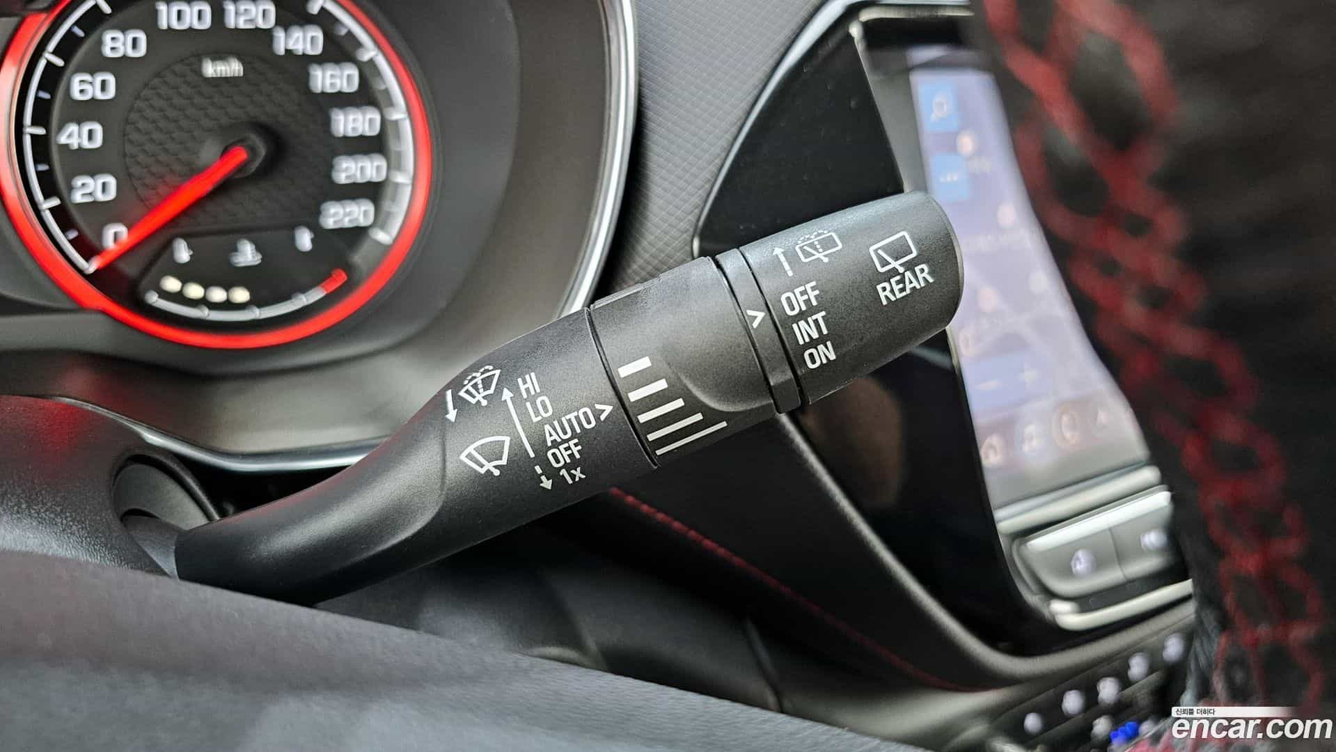 Trailblazer Chevrolet 2020.5-OPTION-042