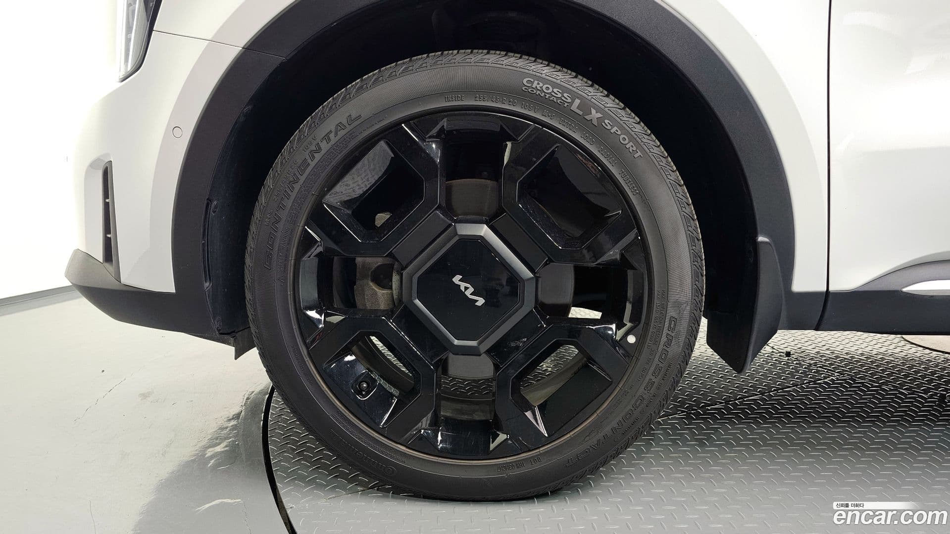 Main__Slider__Photo:Sorento Kia 2024.1-4