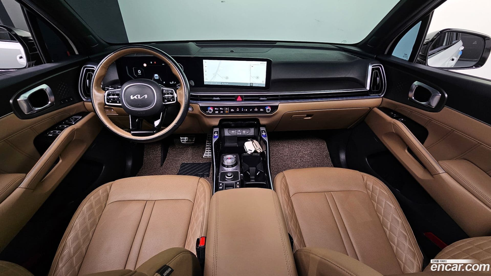 Main__Slider__Photo:Sorento Kia 2024.1-6