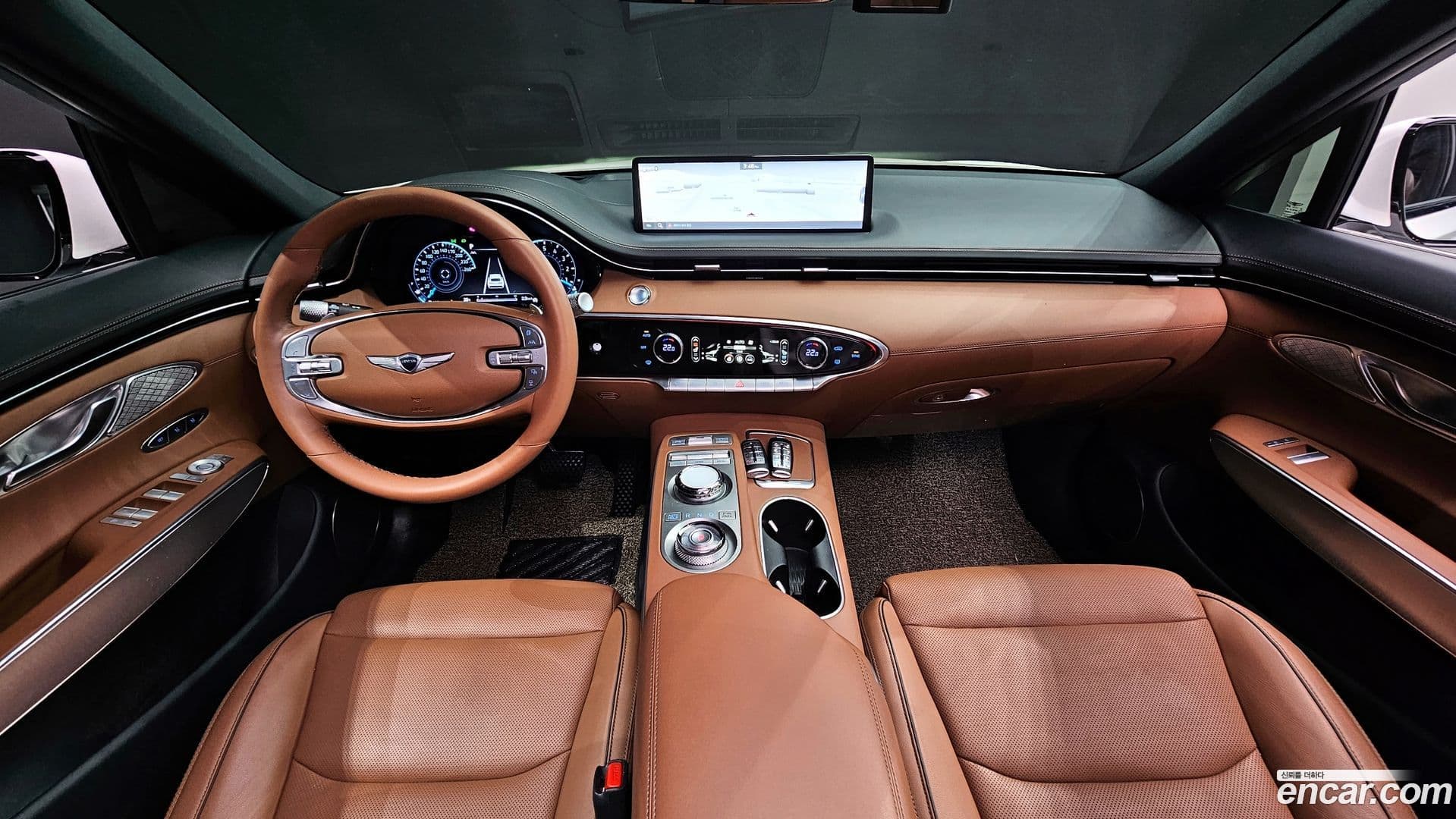 Main__Slider__Photo:GV70 Genesis 2023.3-6