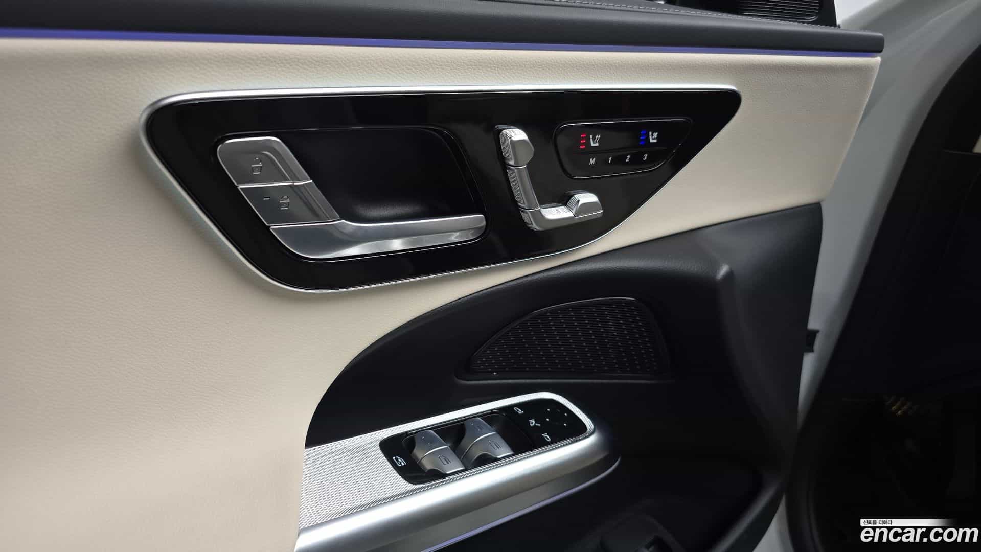 E-Class Mercedes-Benz 2025.10-OPTION-022