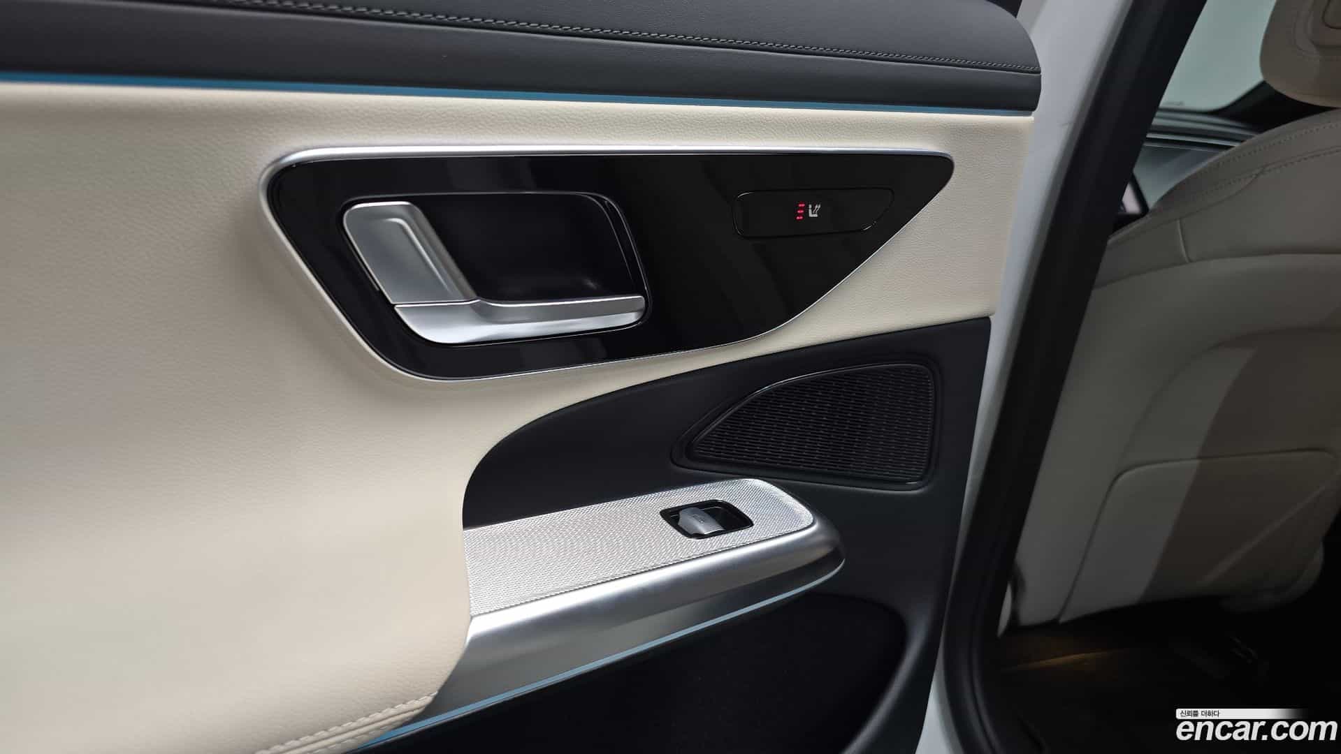 E-Class Mercedes-Benz 2025.10-OPTION-023