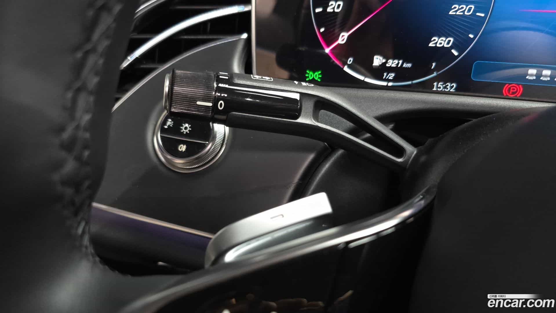 E-Class Mercedes-Benz 2025.10-OPTION-047