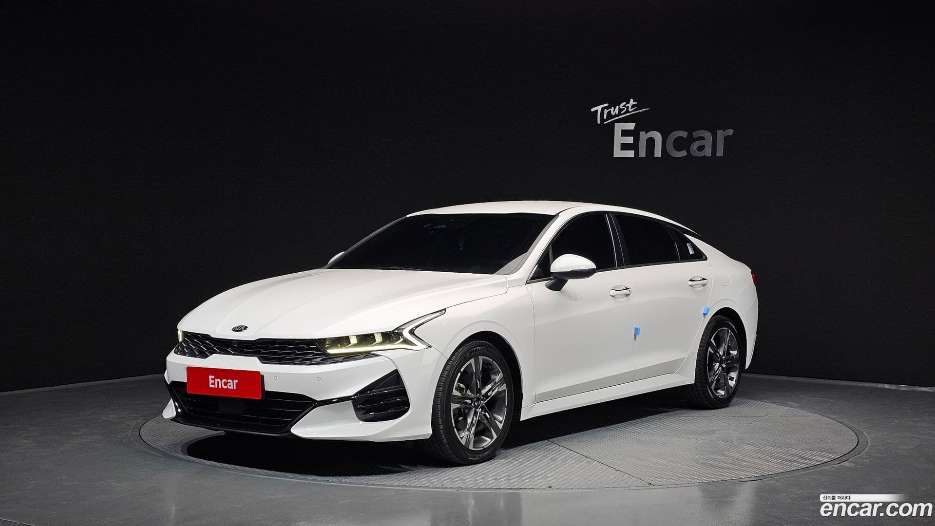 Main__Slider__Photo:K5 Kia 2021.4-0
