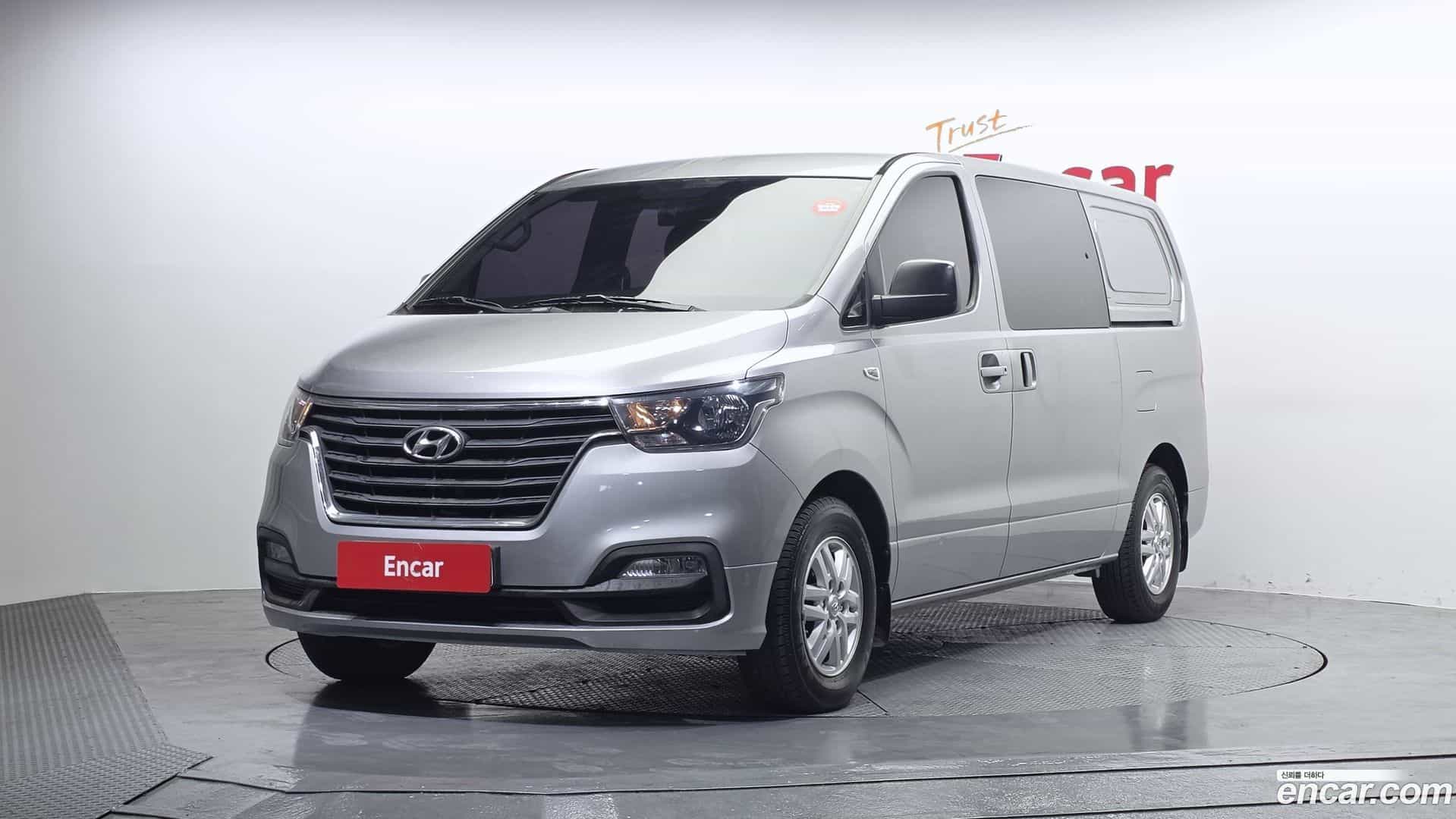 Starex Hyundai 2018.9-OUTER-001