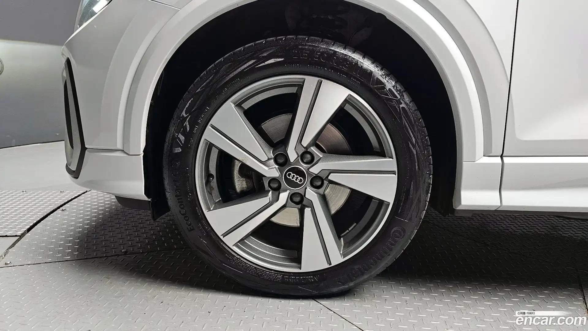 Q2 Audi 2023.2-OUTER-005