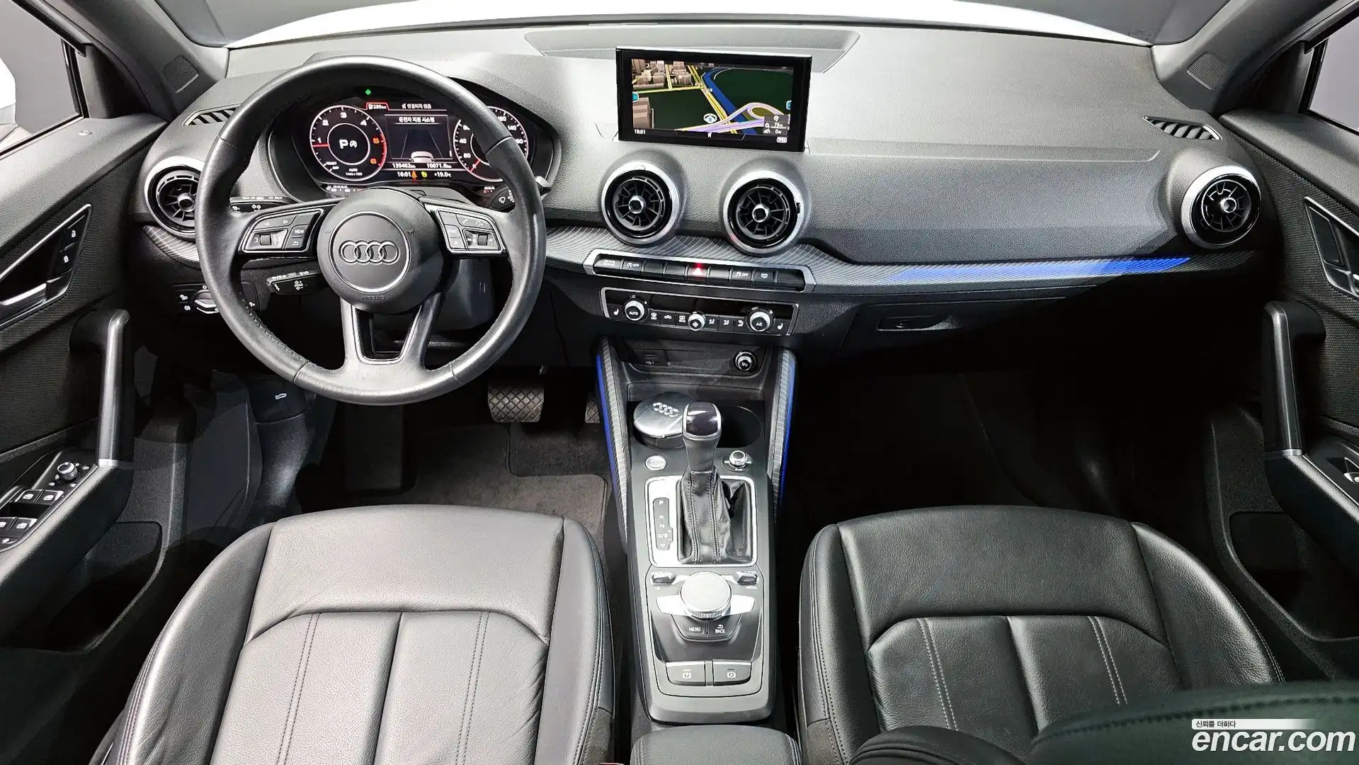 Q2 Audi 2023.2-INNER-007