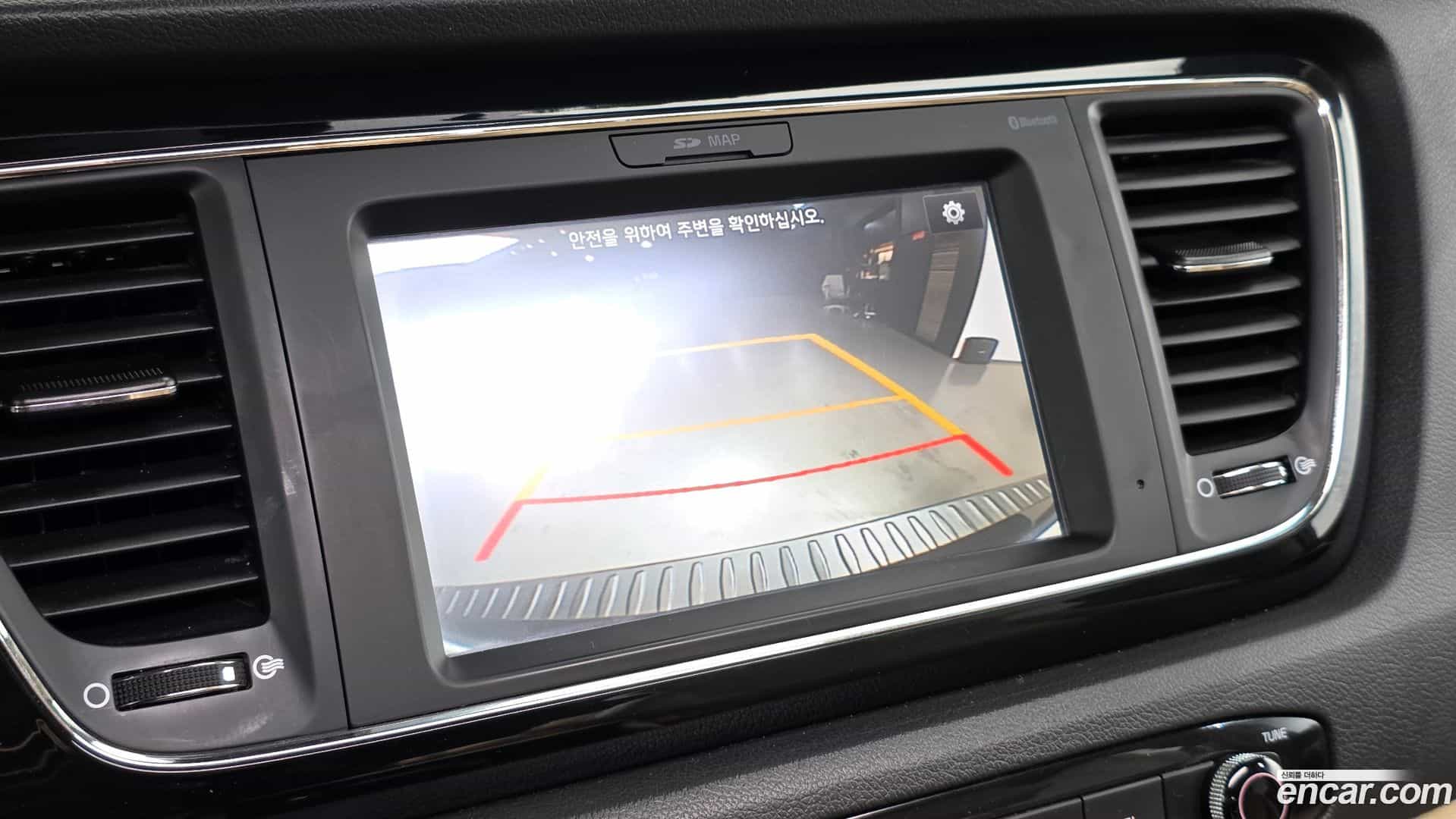 Canival Kia 2017.1-OPTION-018