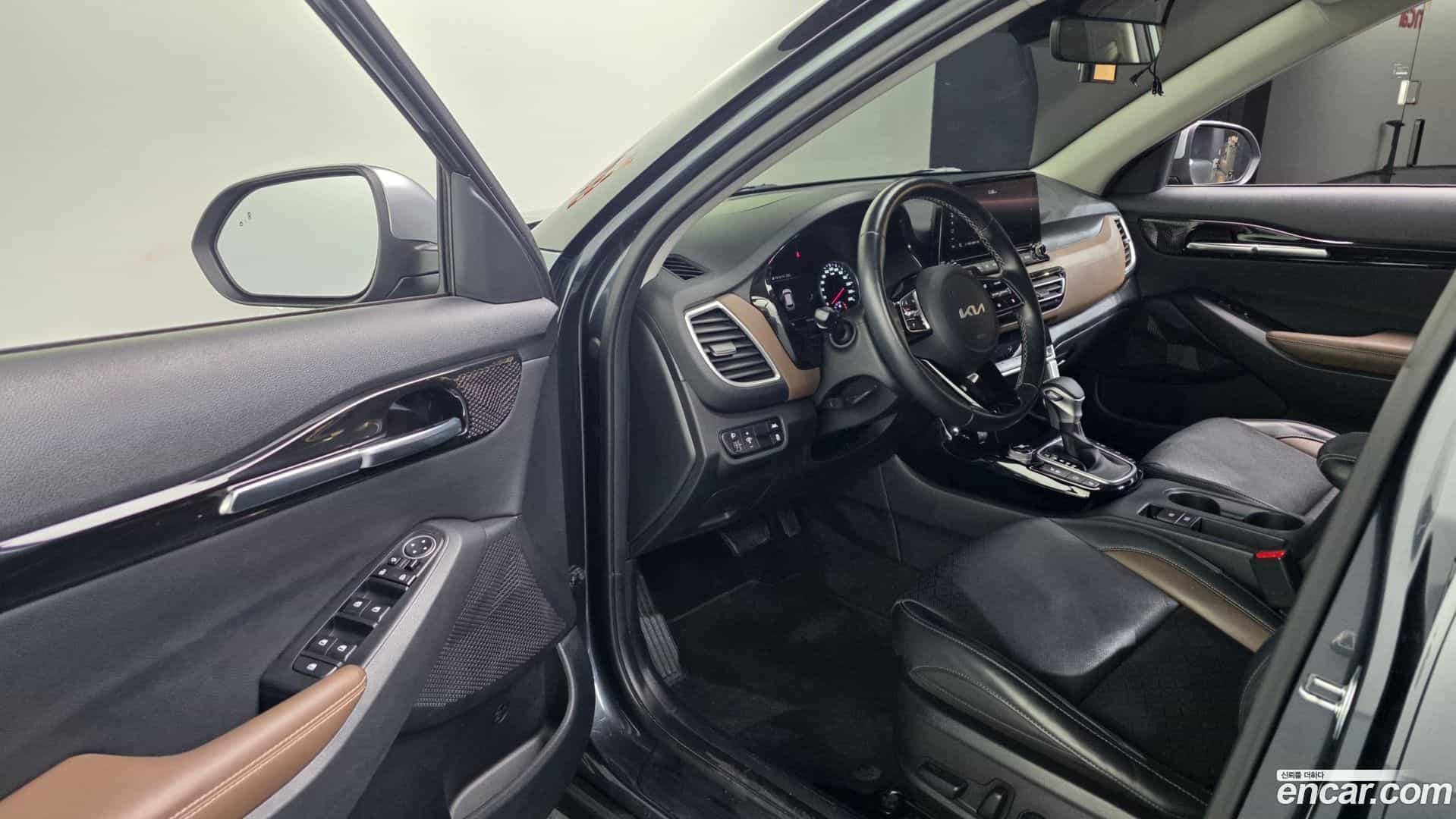 Seltos Kia 2022.5-INNER-010