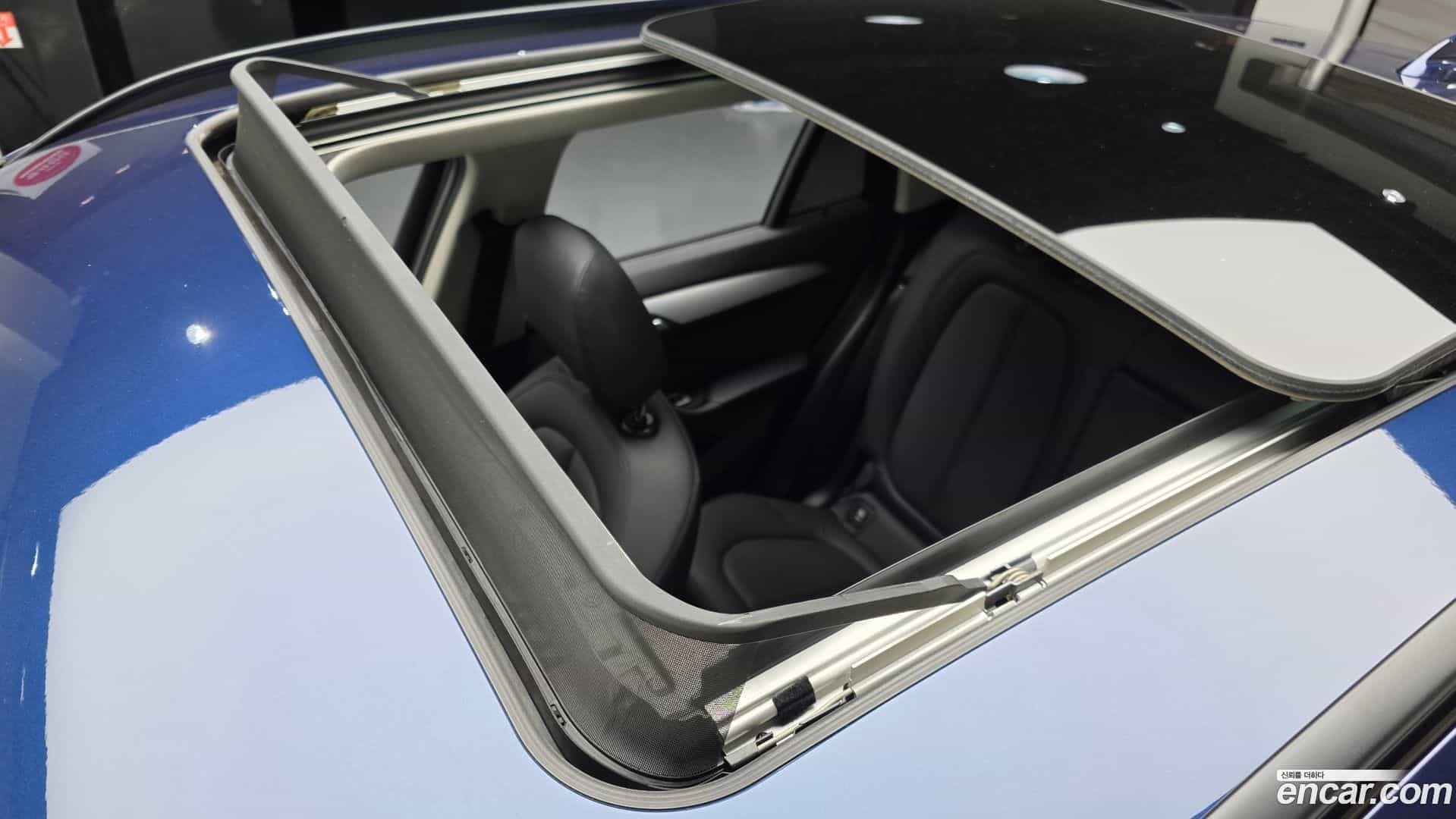 X1 BMW 2018.8-OPTION-023
