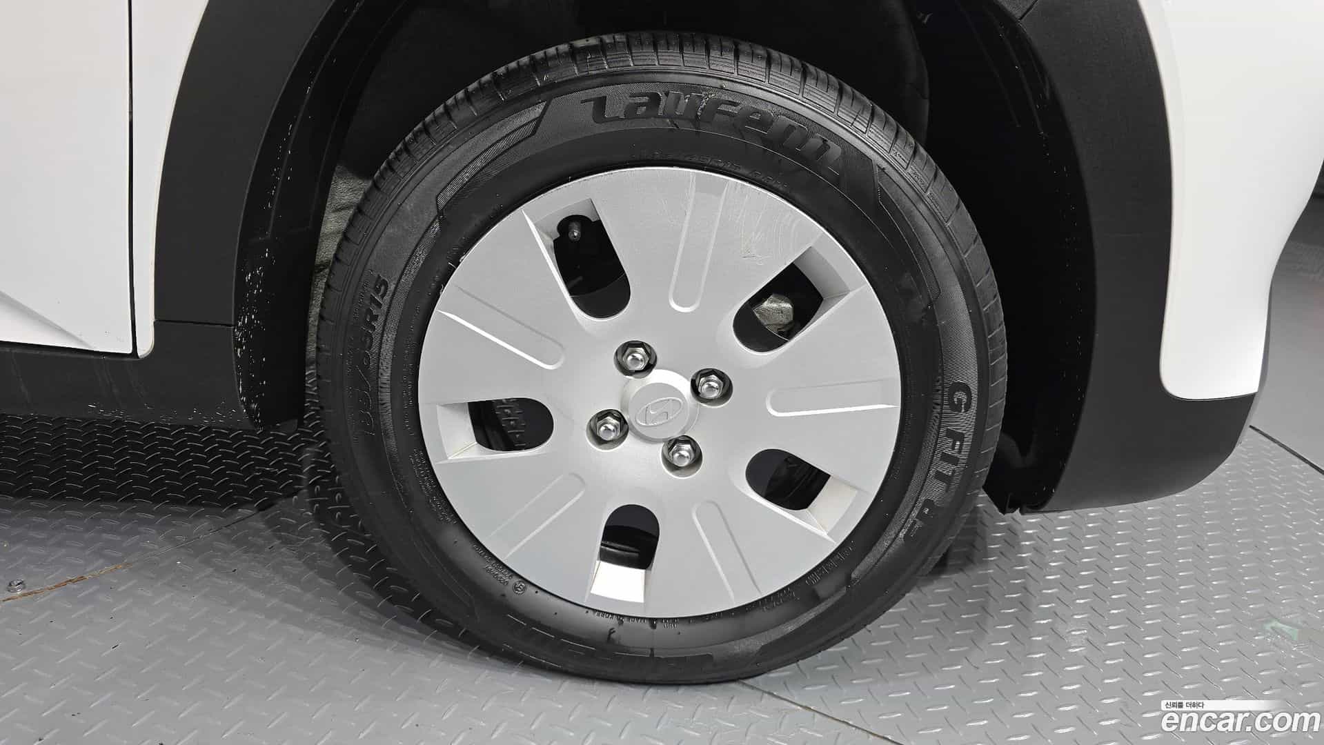 Casper Hyundai 2025.0-OUTER-031