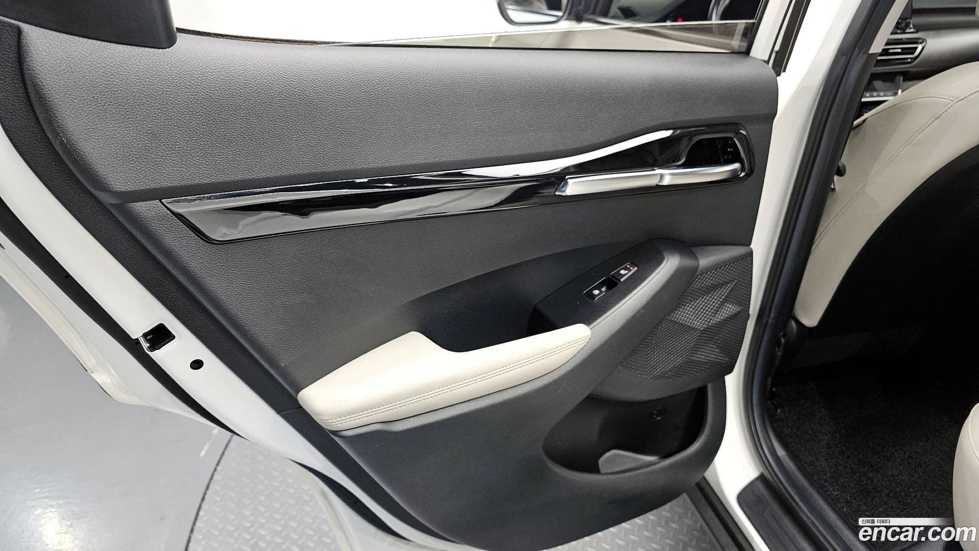 Main__Slider__Photo:Seltos Kia 2021.0-24