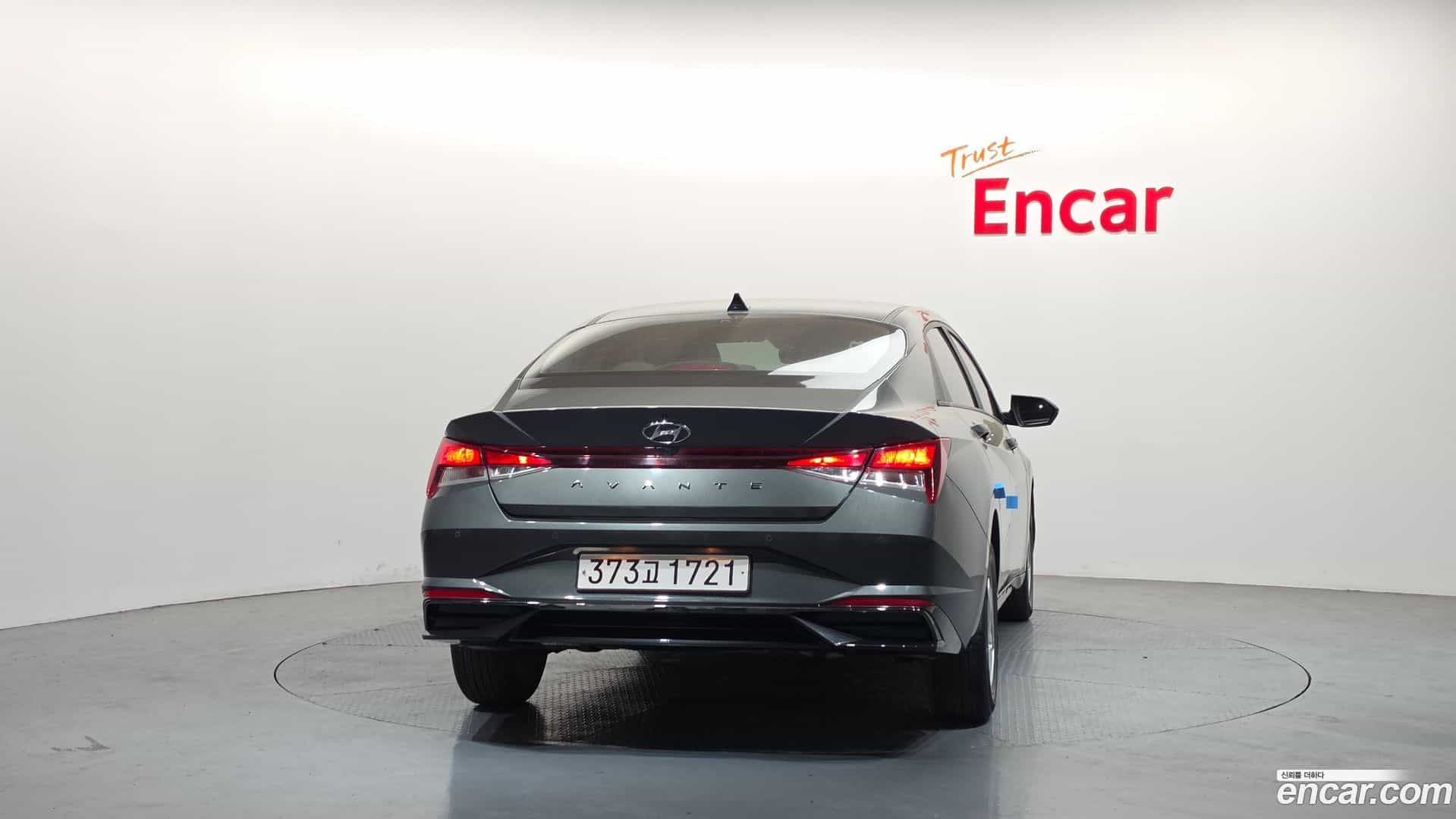 AVANTE Hyundai 2022.0-OUTER-004