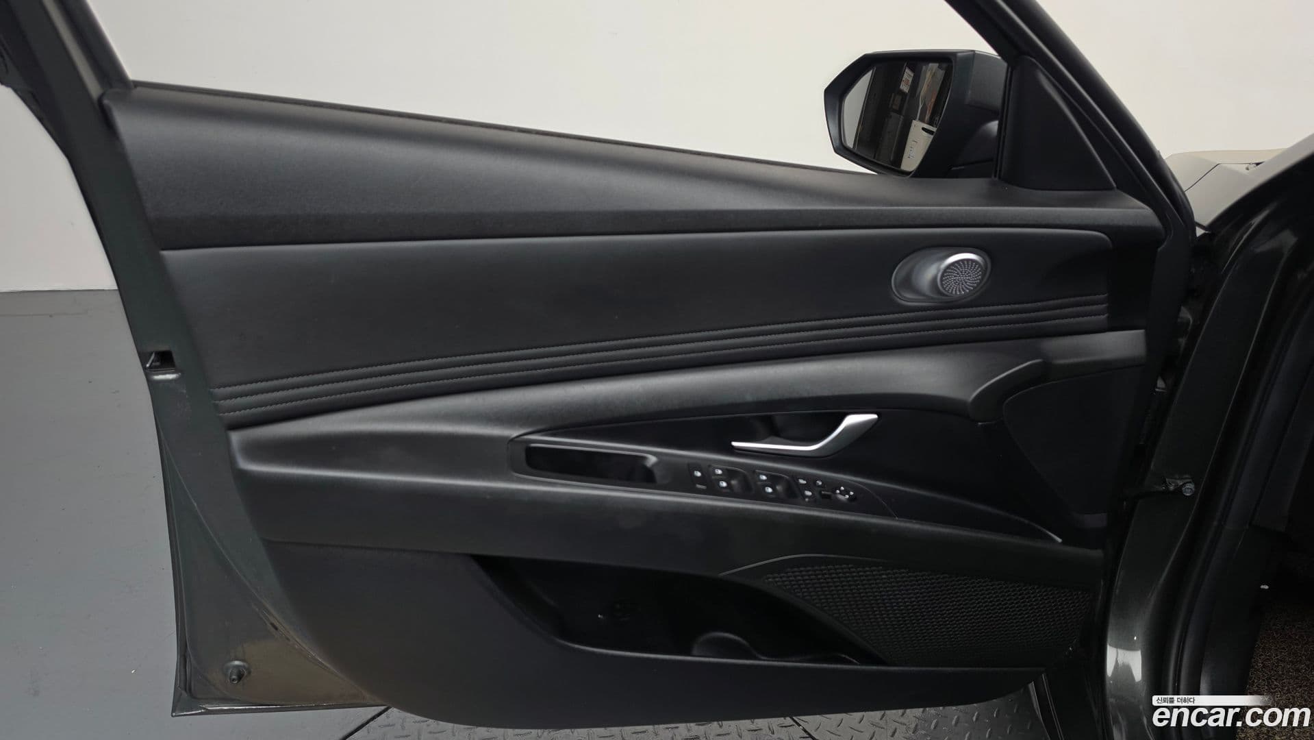 Main__Slider__Photo:AVANTE Hyundai 2022.0-23
