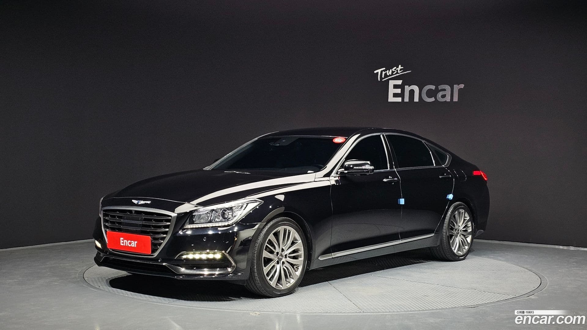 Main__Slider__Photo:G80 Genesis 2020.1-0
