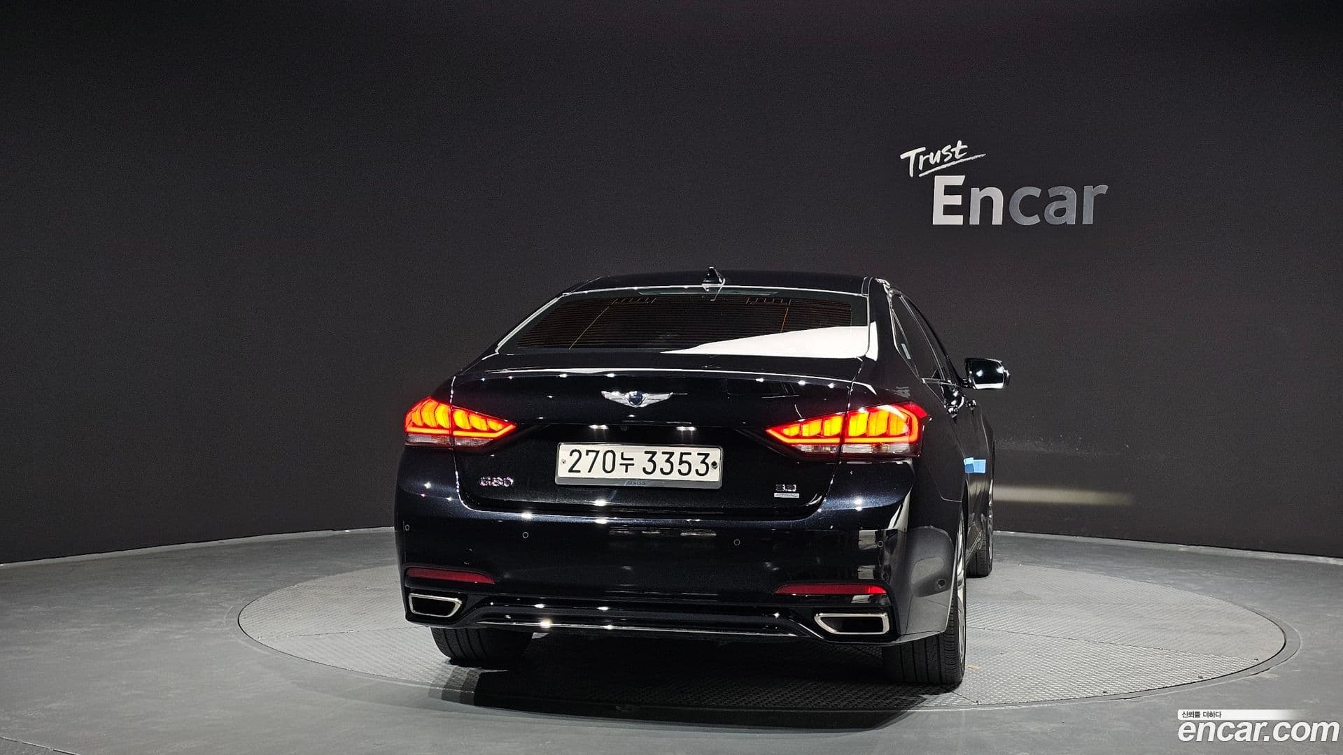 Main__Slider__Photo:G80 Genesis 2020.1-3
