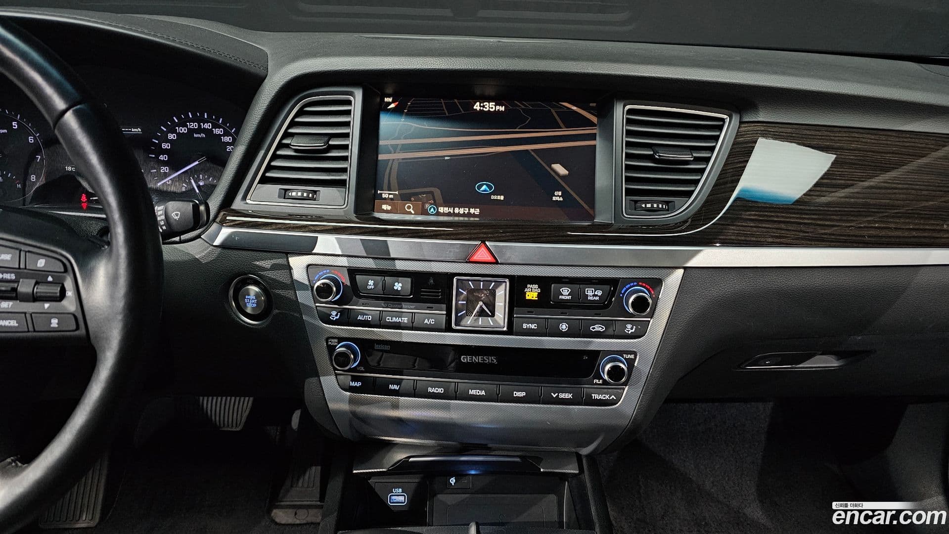 Main__Slider__Photo:G80 Genesis 2020.1-15