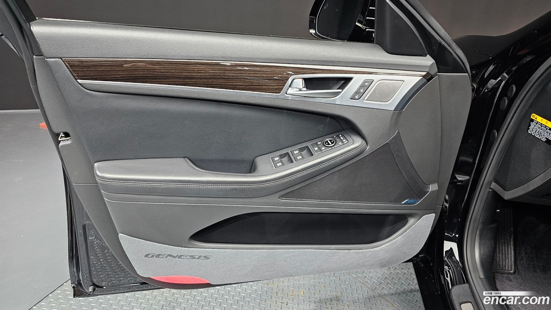 Main__Slider__Photo:G80 Genesis 2020.1-23