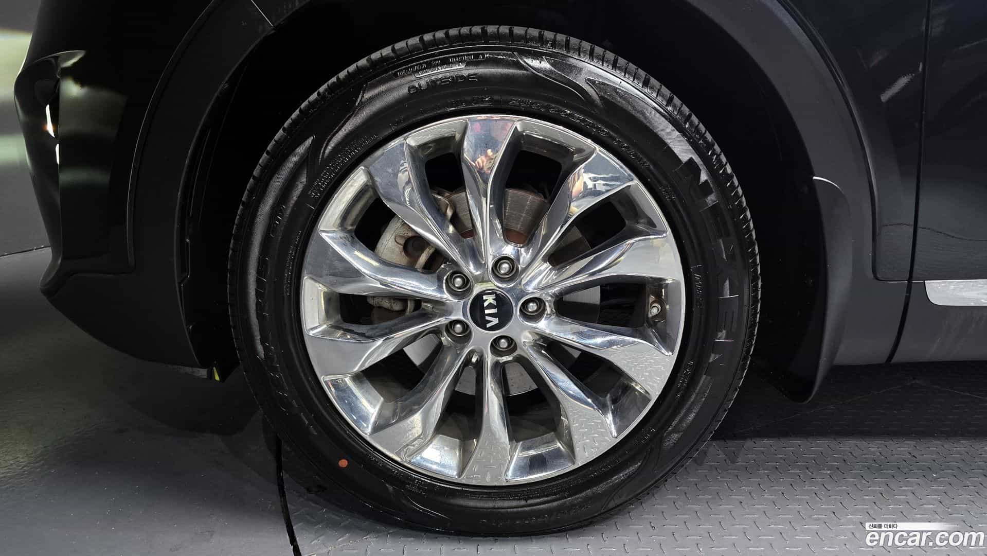 Sorento Kia 2018.7-OUTER-005