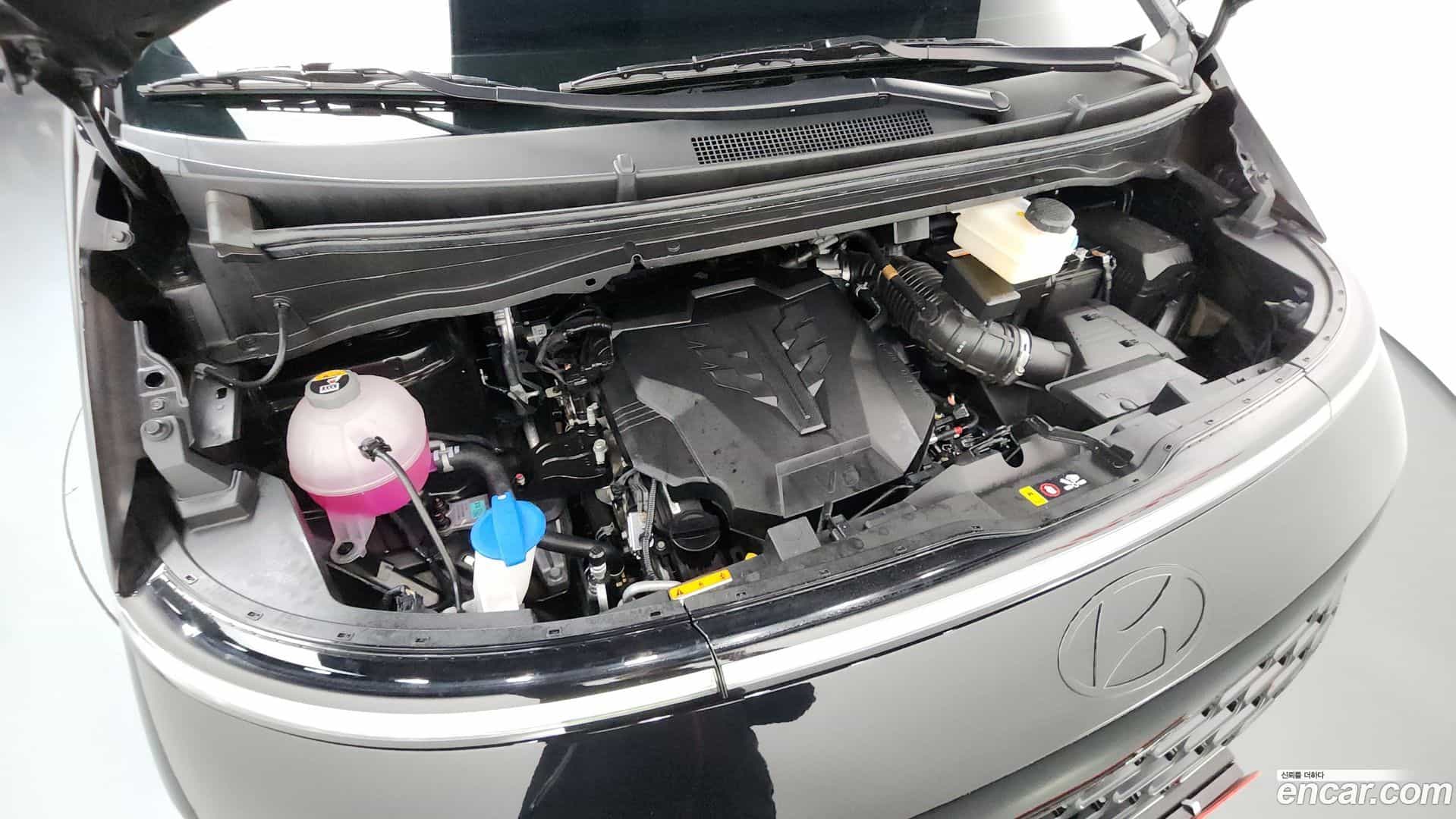 Staria Hyundai 2024.6-OUTER-006