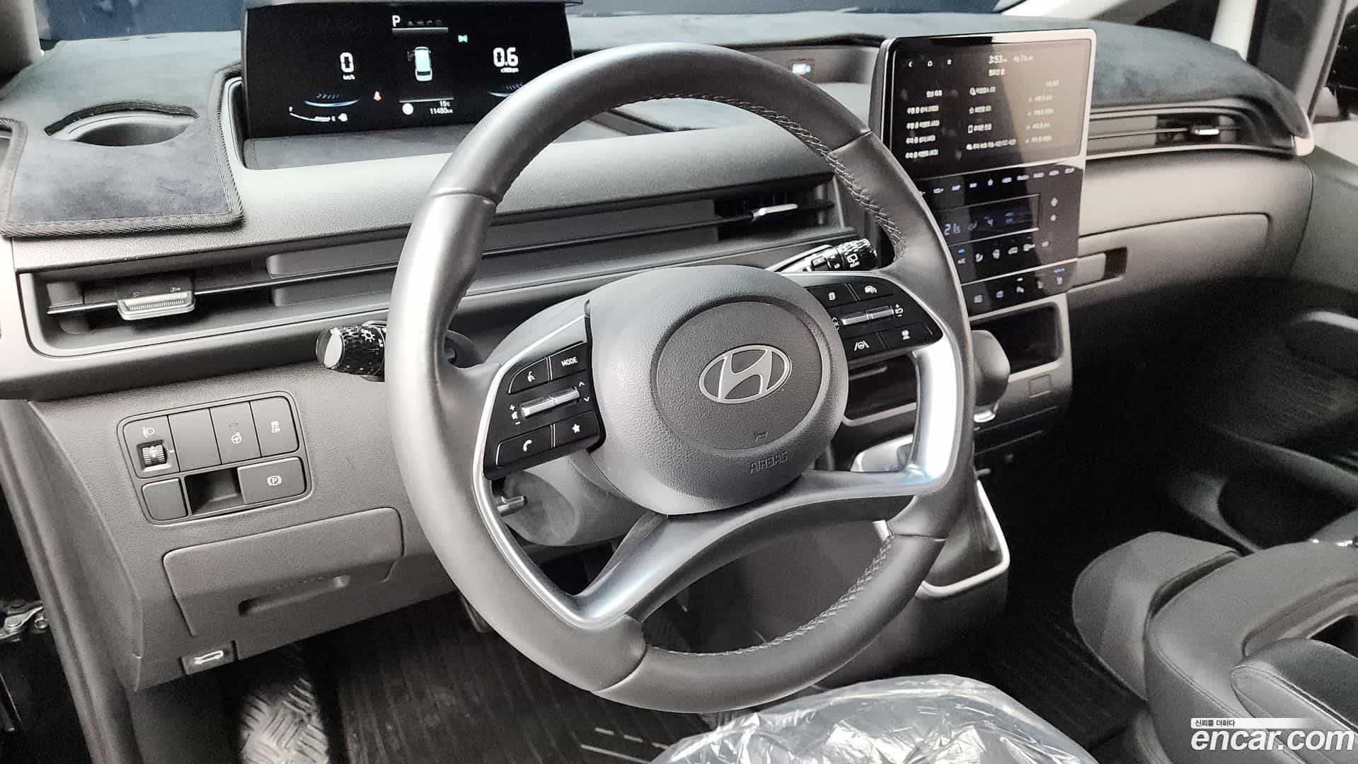 Staria Hyundai 2024.6-OPTION-016