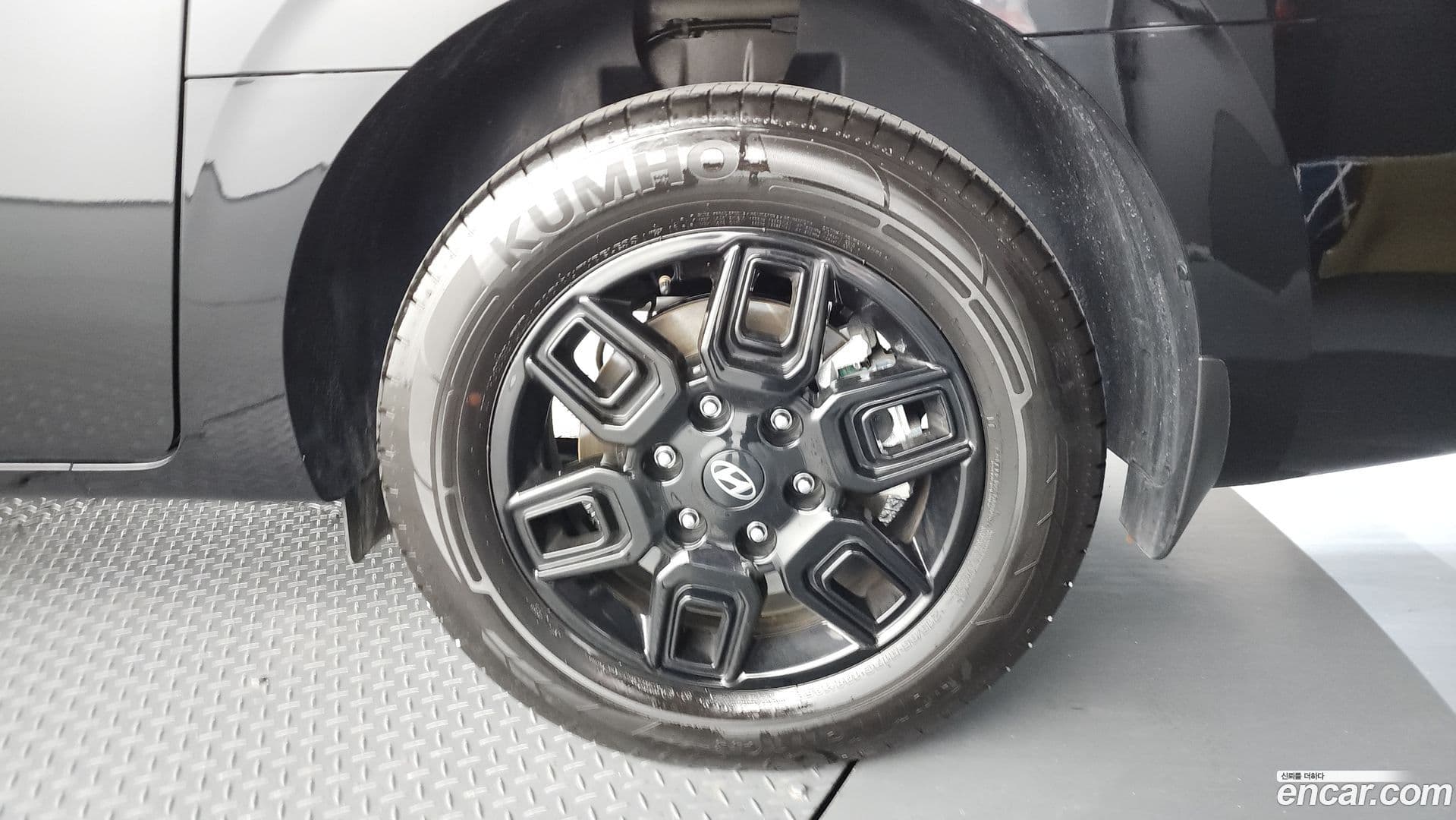 Main__Slider__Photo:Staria Hyundai 2024.6-20