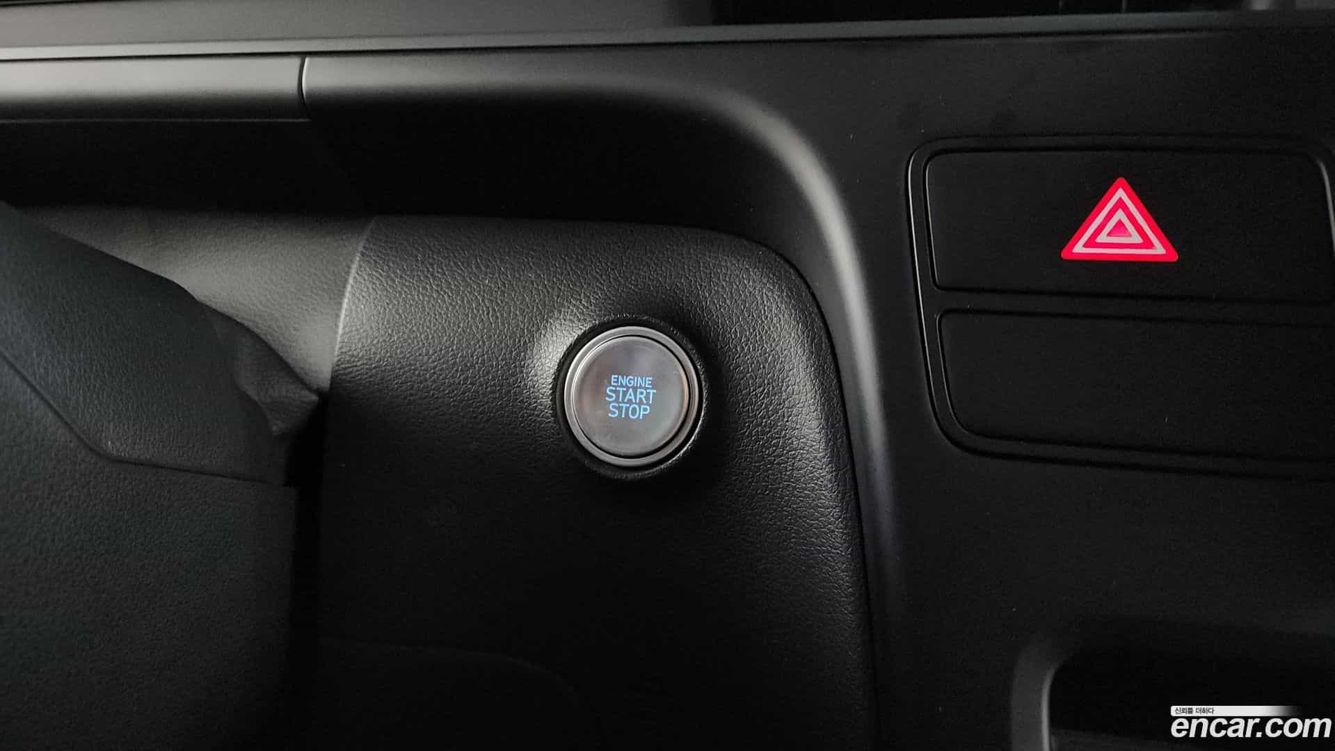 Staria Hyundai 2024.6-OPTION-040