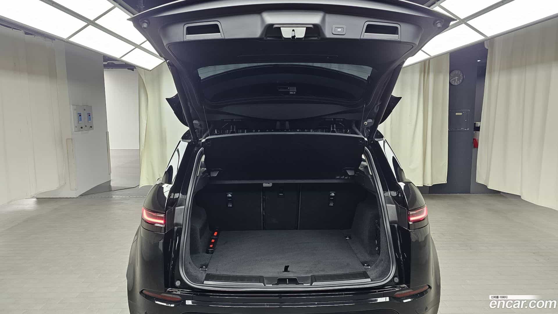 Range Rover Evoque Land Rover 2025.0-OPTION-024