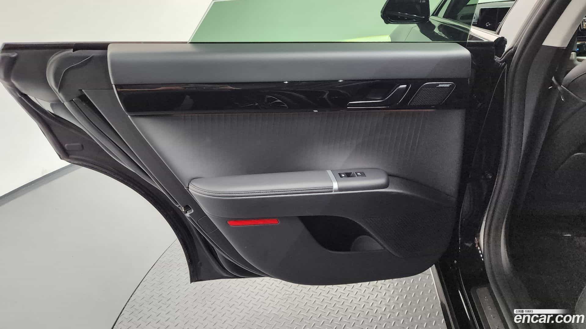 Grandeur Hyundai 2023.8-INNER-035