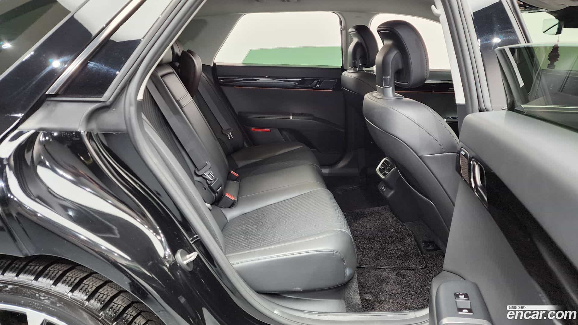 Grandeur Hyundai 2023.8-INNER-036
