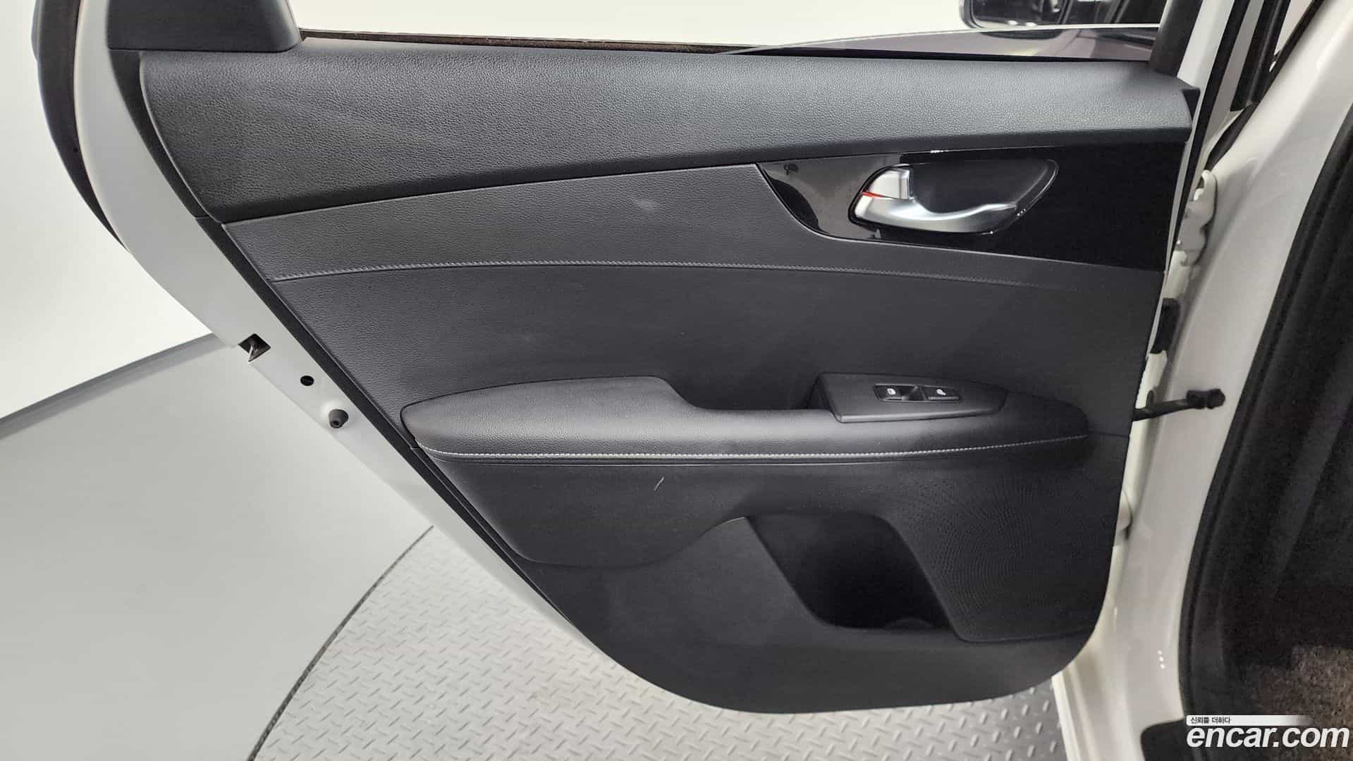K3 Kia 2022.3-INNER-035