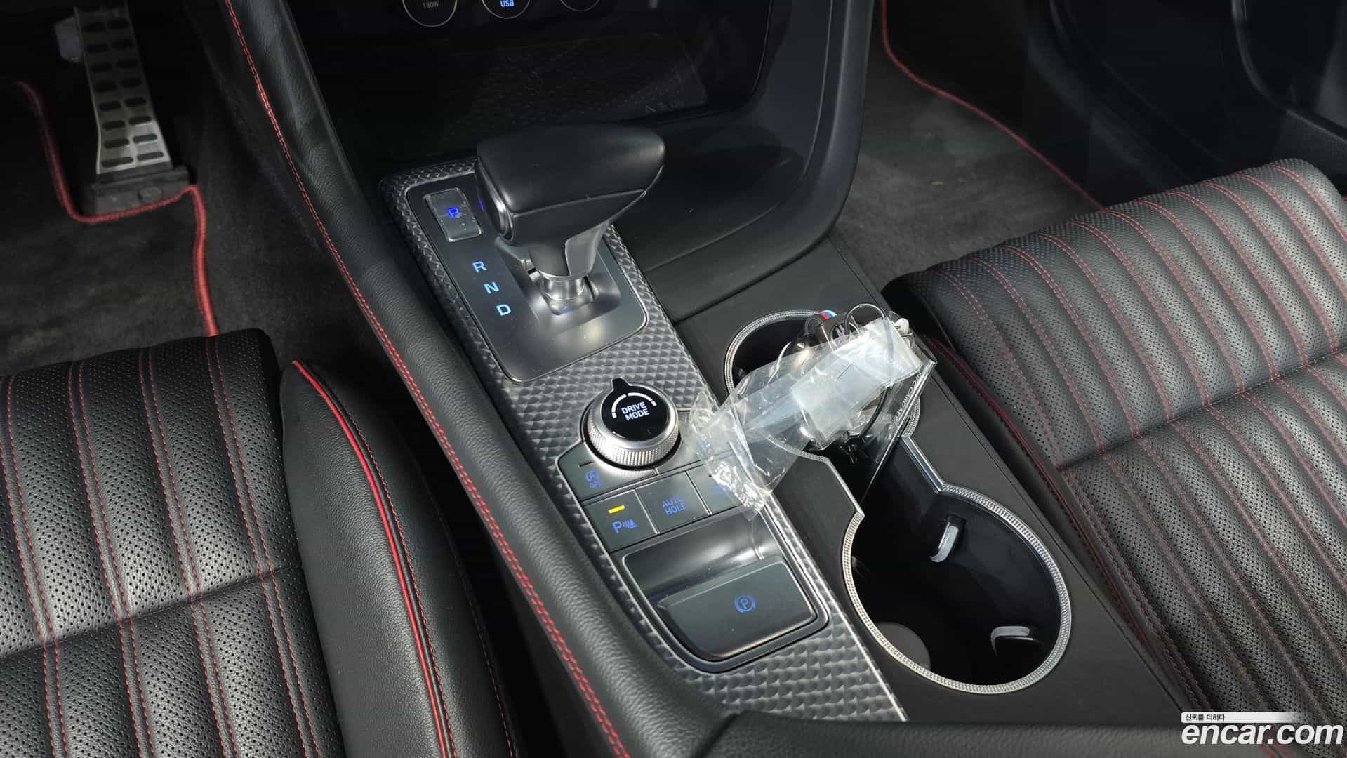 G70 Genesis 2022.11-INNER-009