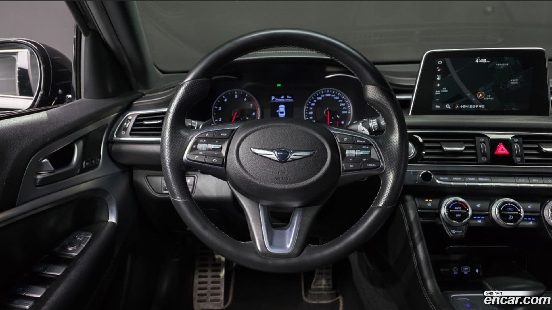 Main__Slider__Photo:G70 Genesis 2017.11-12