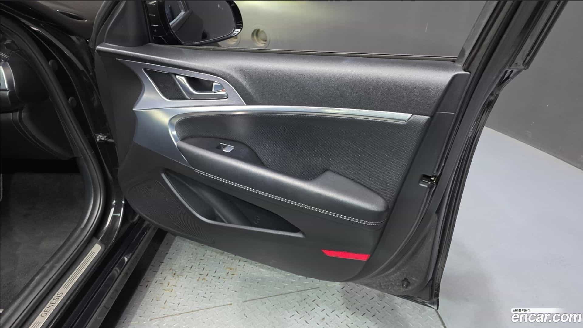 G70 Genesis 2017.11-INNER-034
