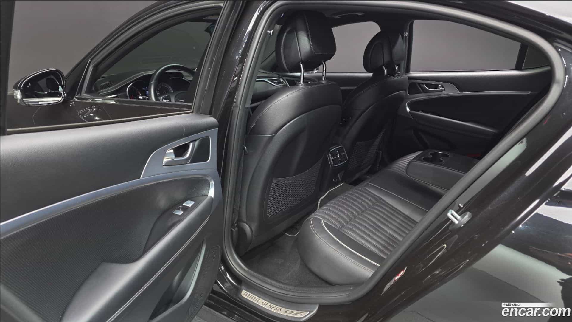 G70 Genesis 2017.11-INNER-036