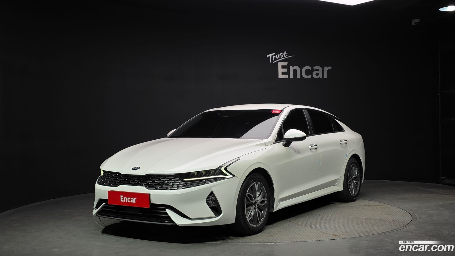 Main__Slider__Photo:K5 Kia 2020.3-0