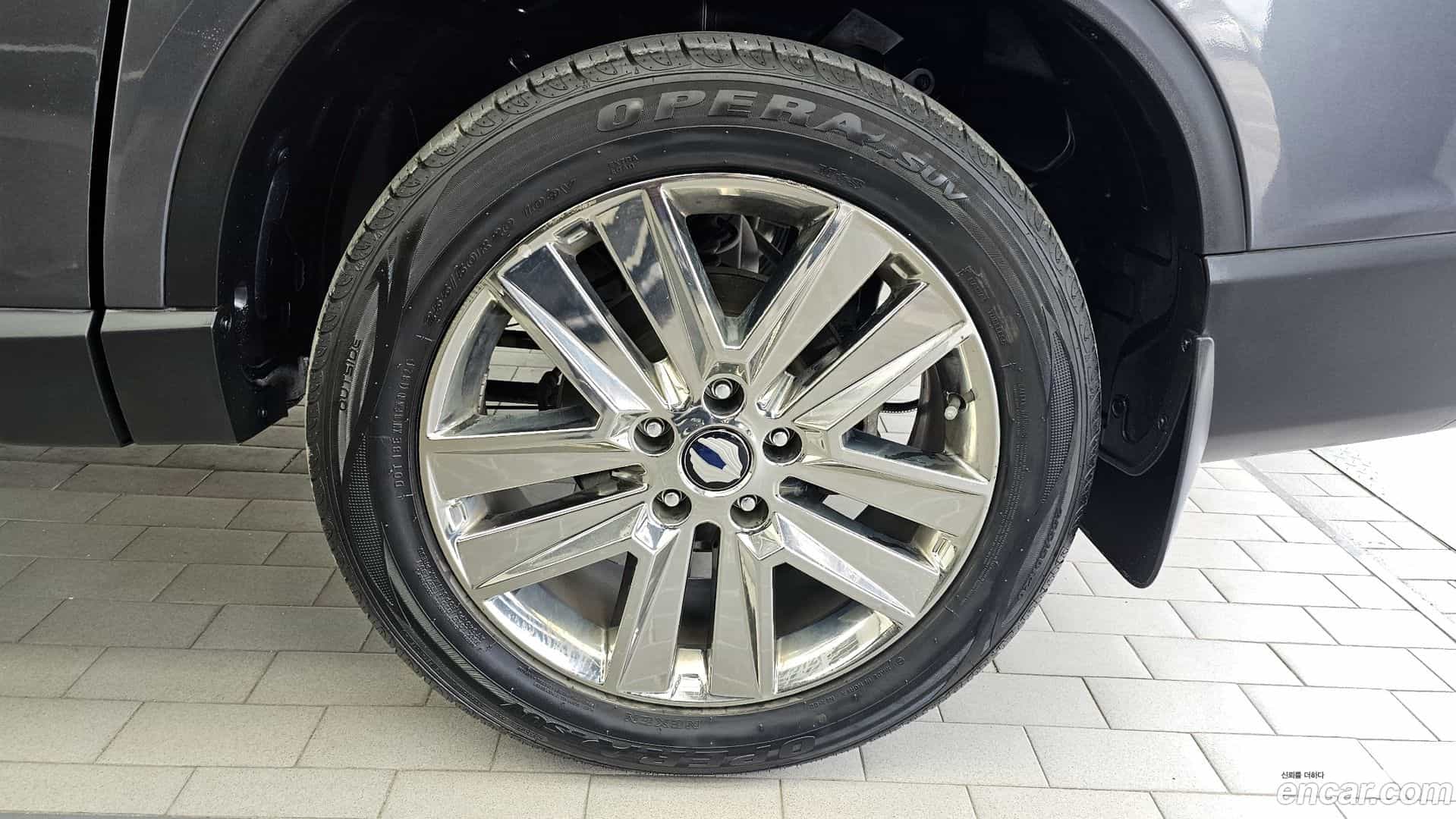 Rexton KG Mobility 2018.9-OUTER-031