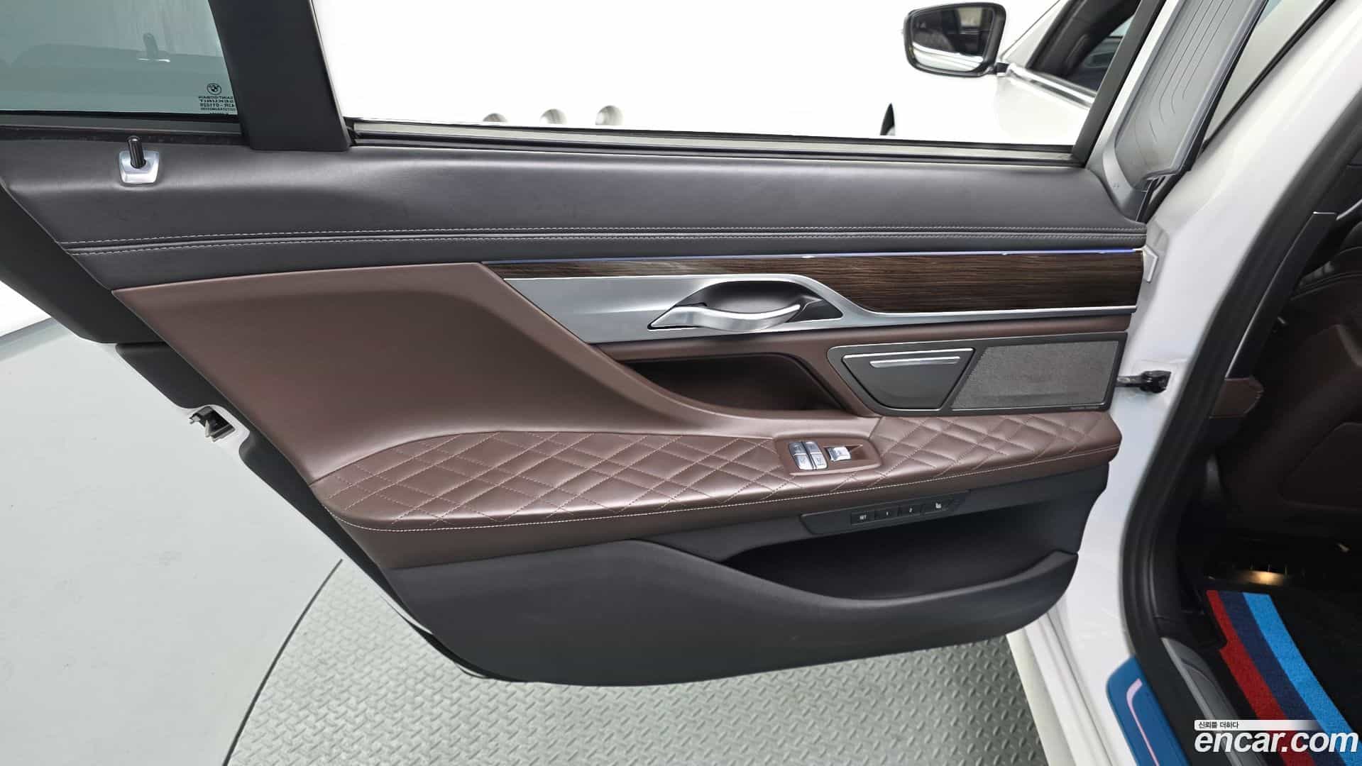 7-Series BMW 2020.1-INNER-035
