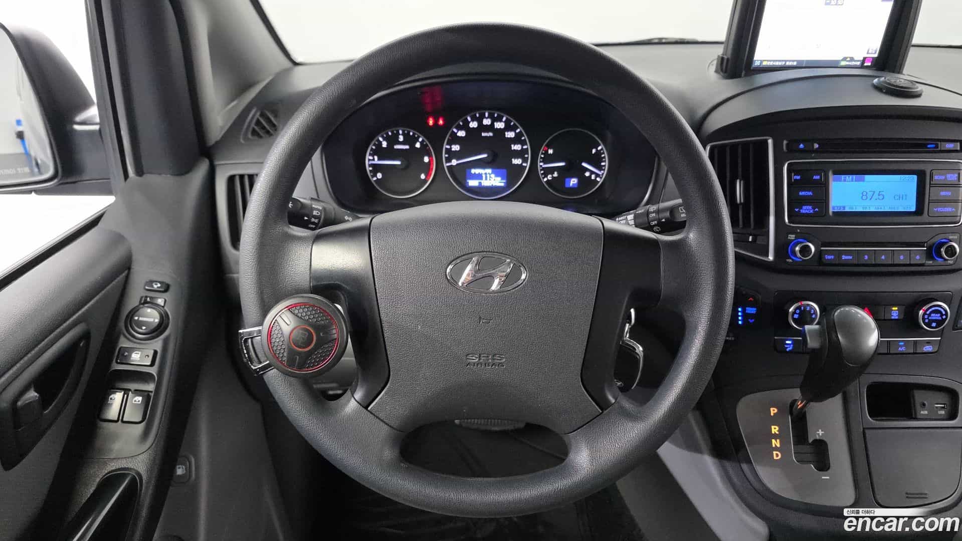 Starex Hyundai 2018.8-OPTION-018