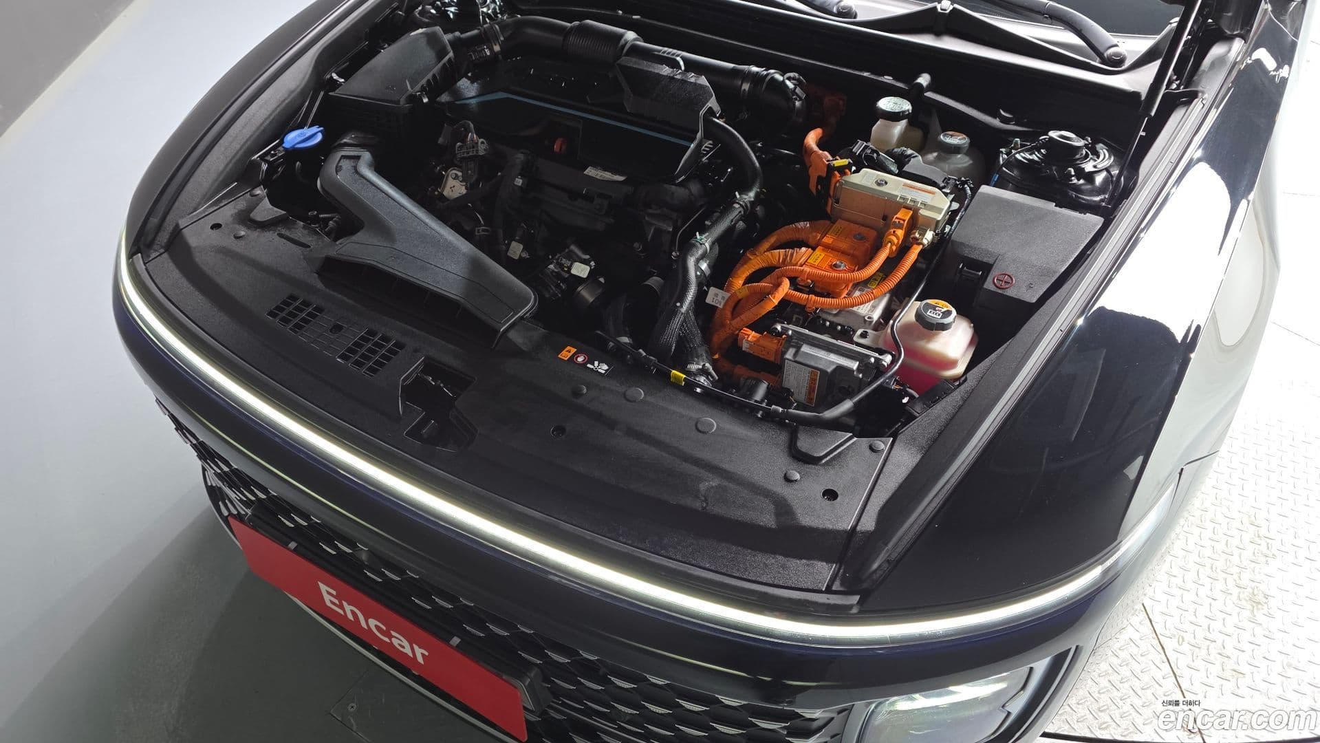 Main__Slider__Photo:Grandeur Hyundai 2023.1-5