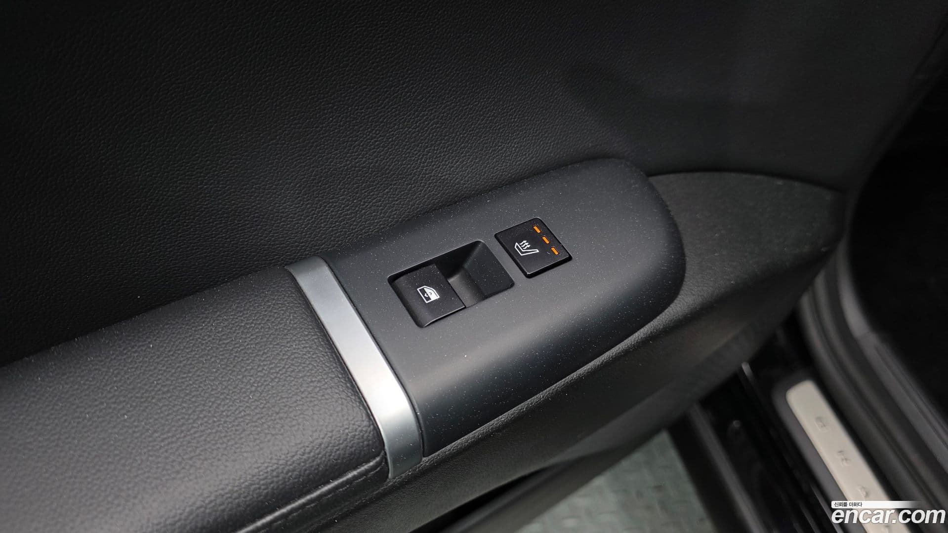 Main__Slider__Photo:Grandeur Hyundai 2023.1-18