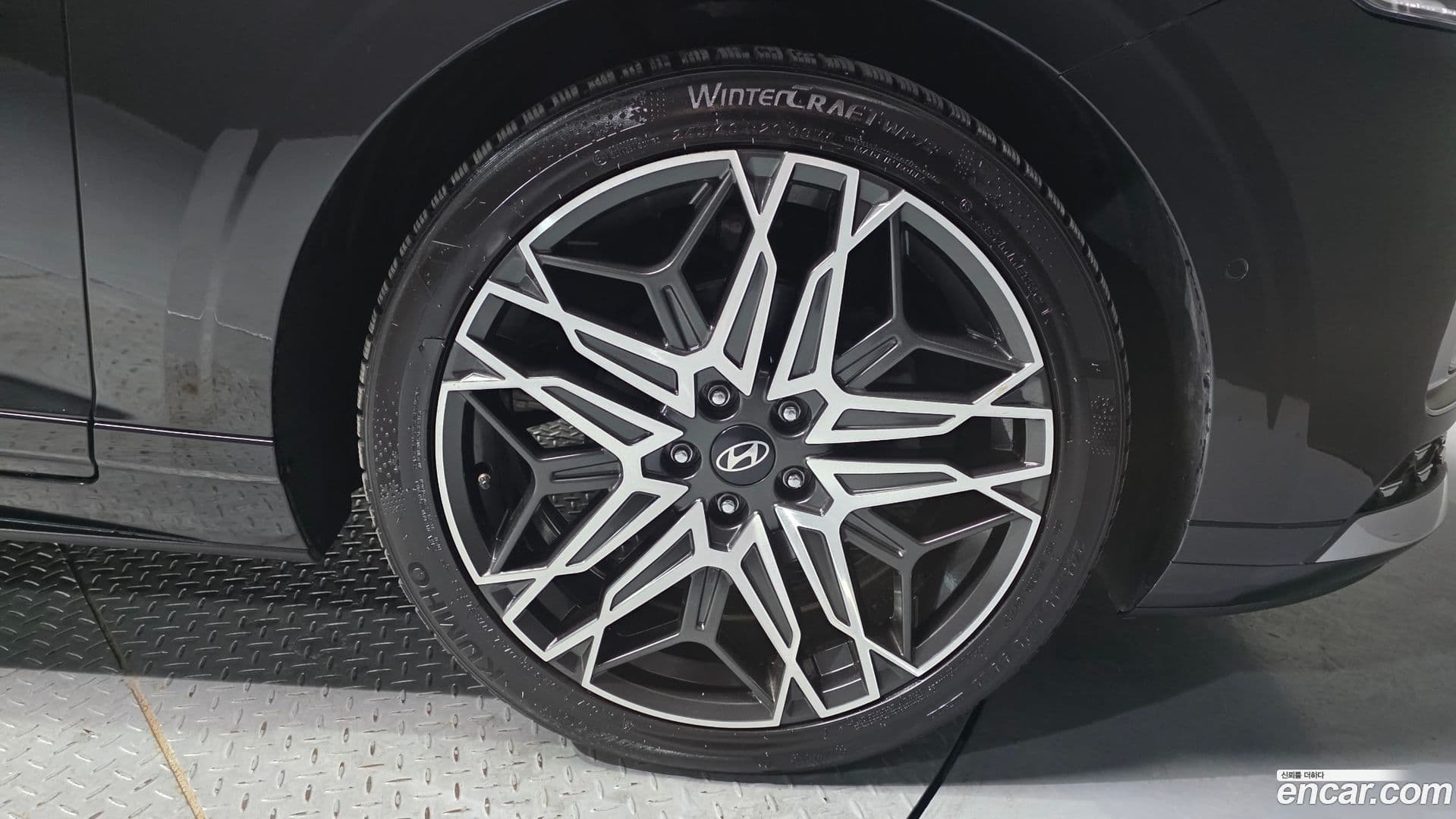 Main__Slider__Photo:Grandeur Hyundai 2023.1-20