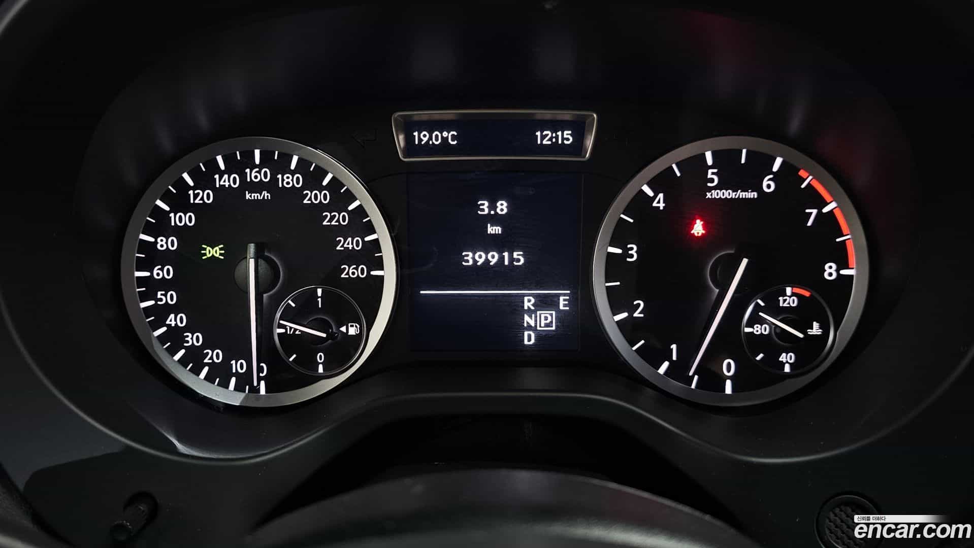 Q30 Infiniti 2019.10-INNER-008