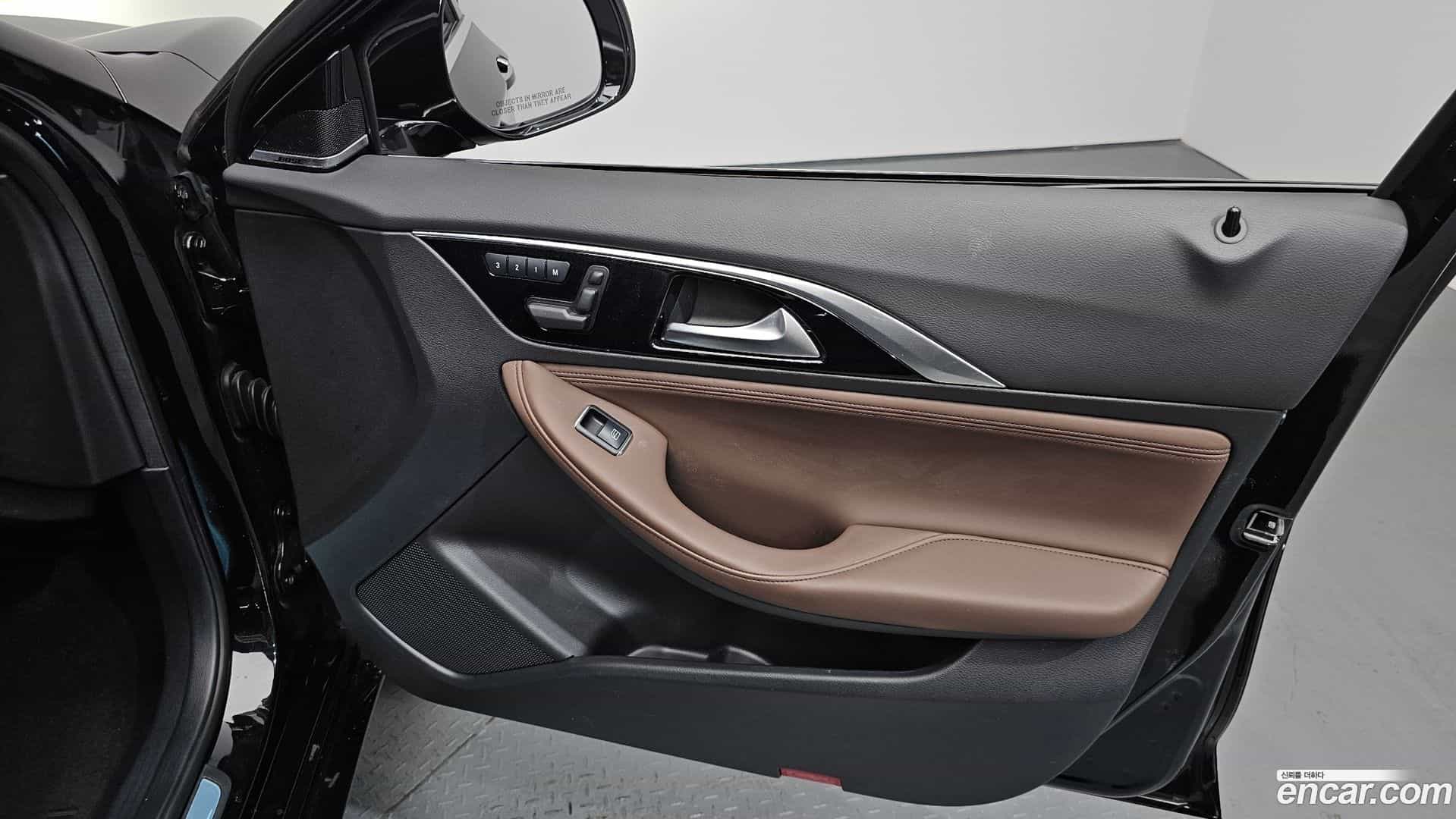 Q30 Infiniti 2019.10-INNER-034